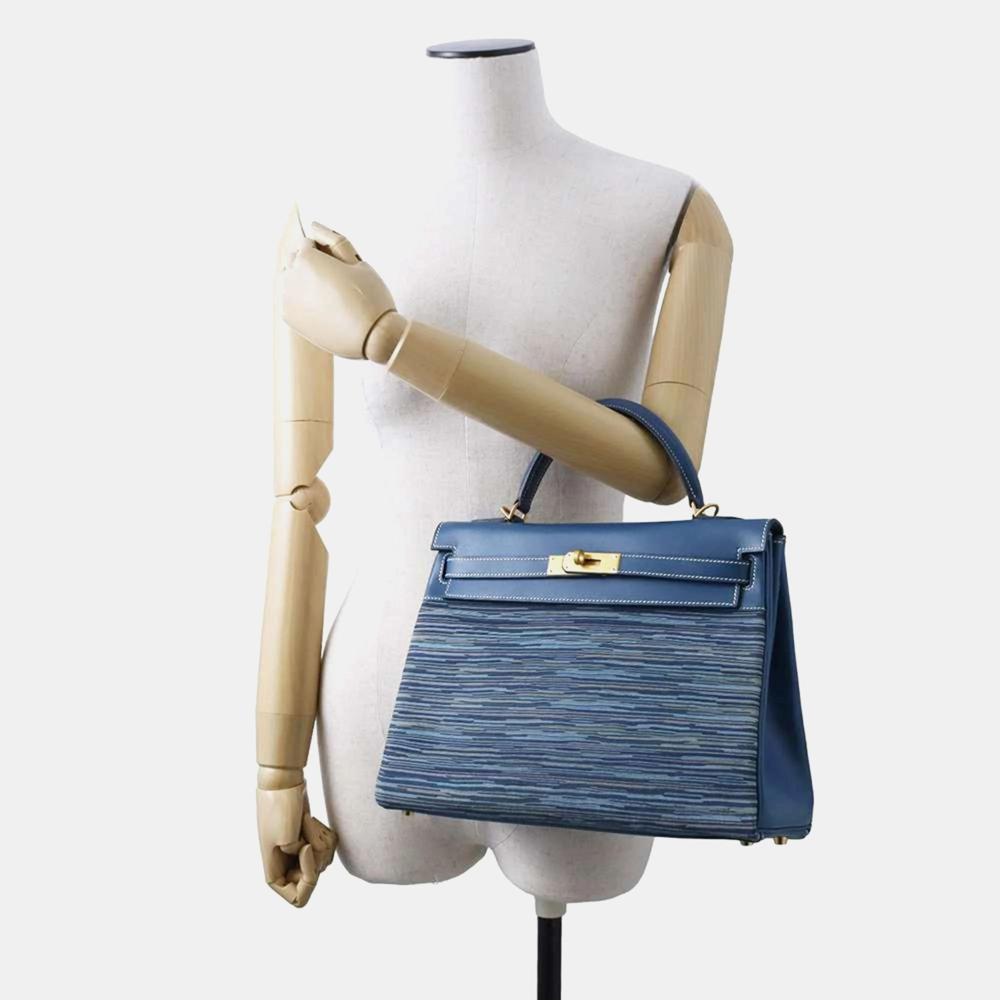 Hermes Blue Thalassa Matte Box Calf Vibrato Kelly 32 Handbag