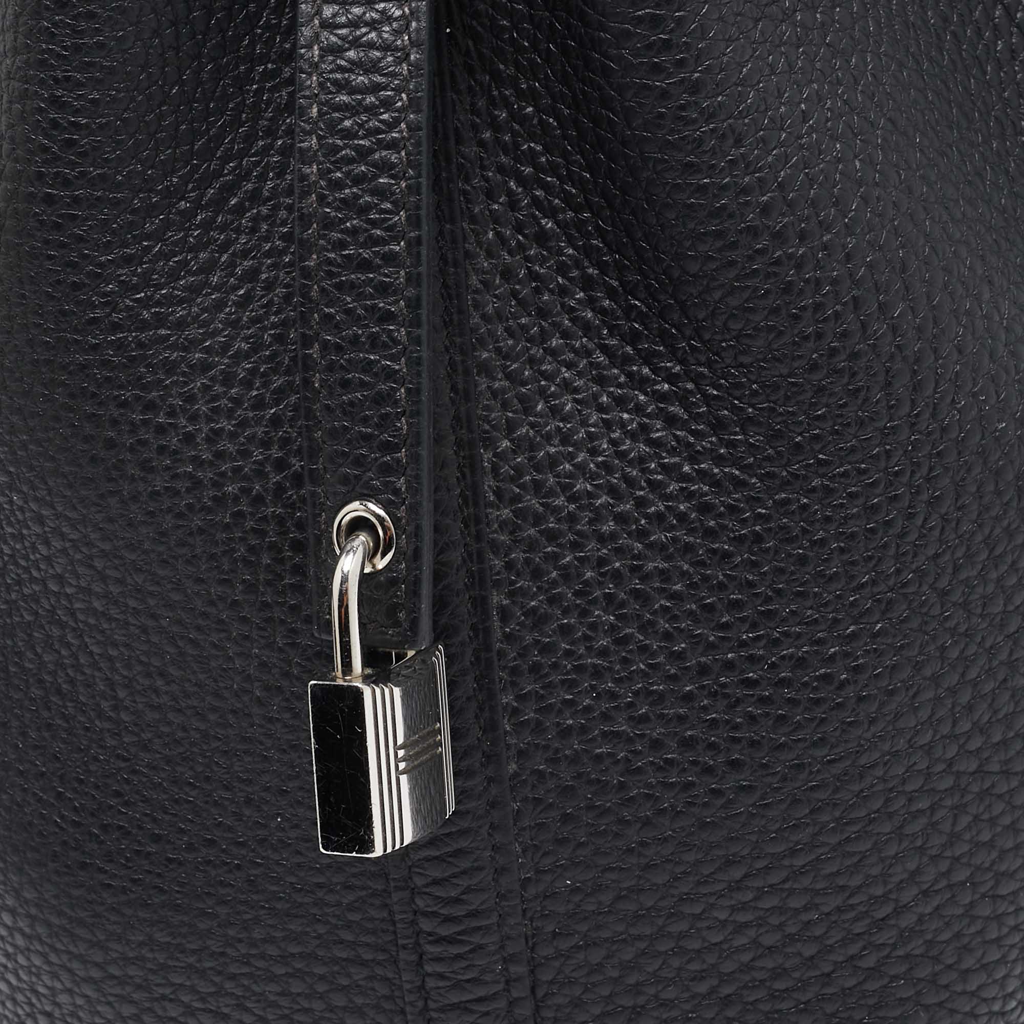 Hermes Noir Taurillon Clemence Leather And Alligator Touch Picotin Lock 18 Bag