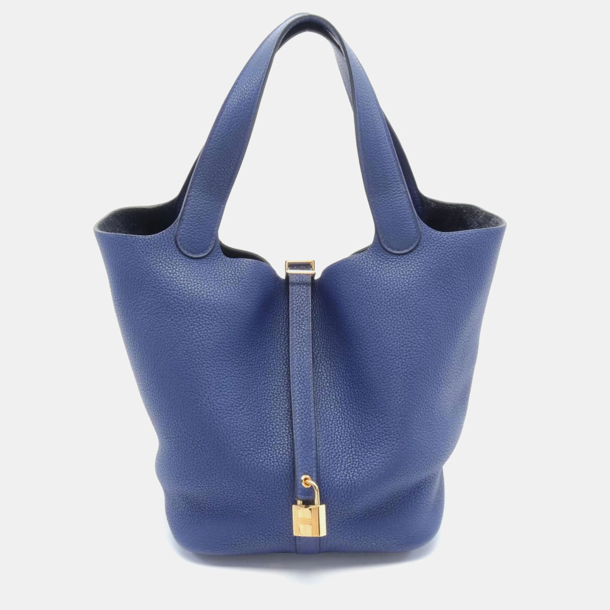 Hermes Blue Navy Taurillon Clemence Picotin Lock MM Handbag, Navy blue
Hermes Blue Navy Taurillon Clemence Picotin Lock MM Handbag, Navy blue