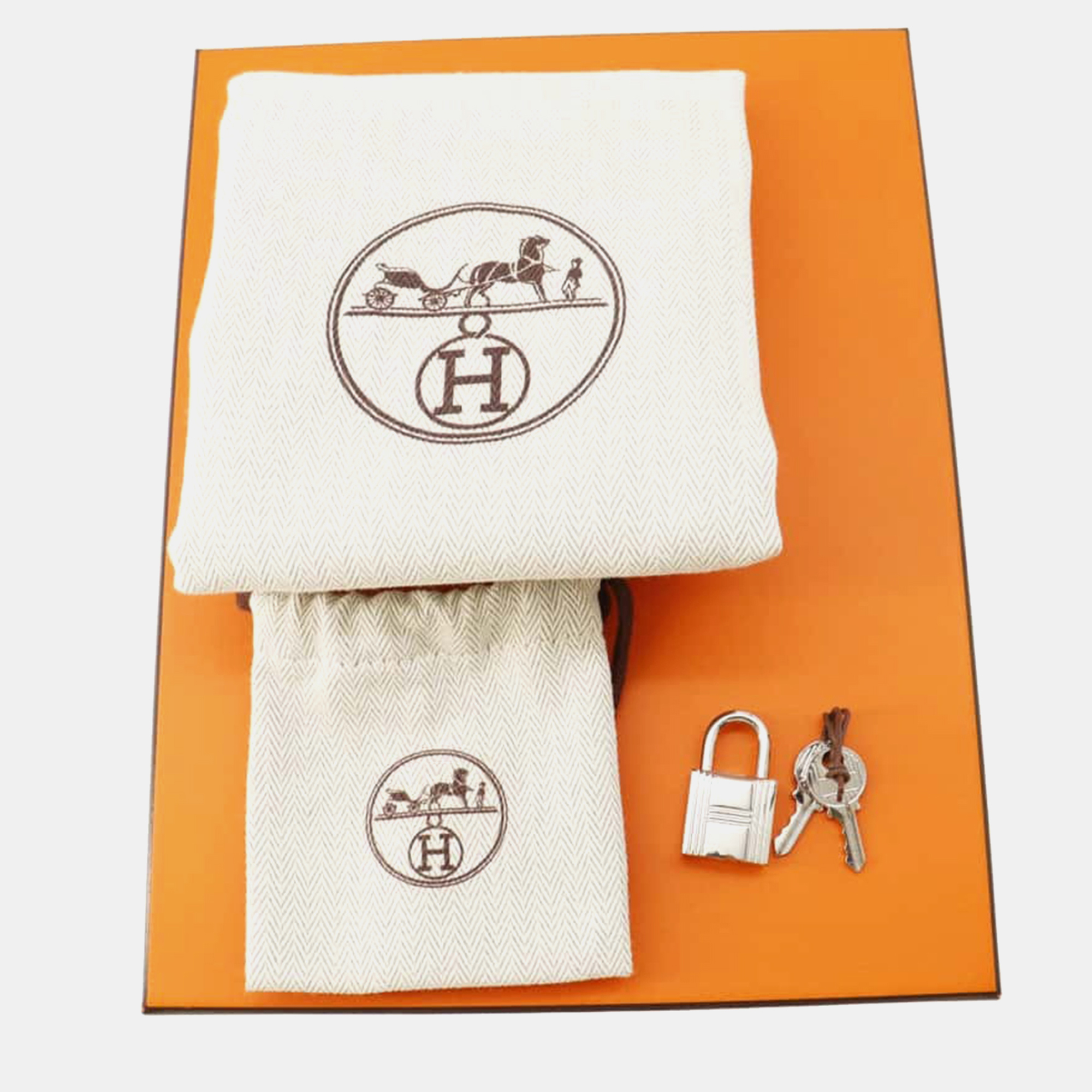 Hermes Etoupe Taurillon Clemence Picotin Lock Size PM