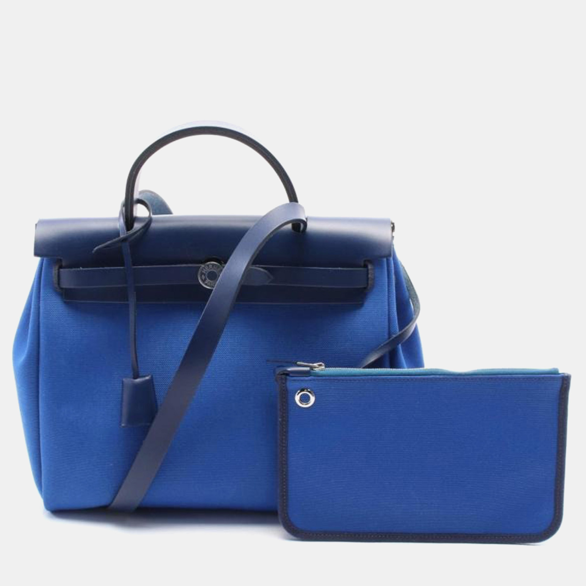 Hermes Blue Toile Militaire Vache Hunter Herbag Zip Retourne PM Satchel Bag
Hermes Blue Toile Militaire Vache Hunter Herbag Zip Retourne PM Satchel Bag