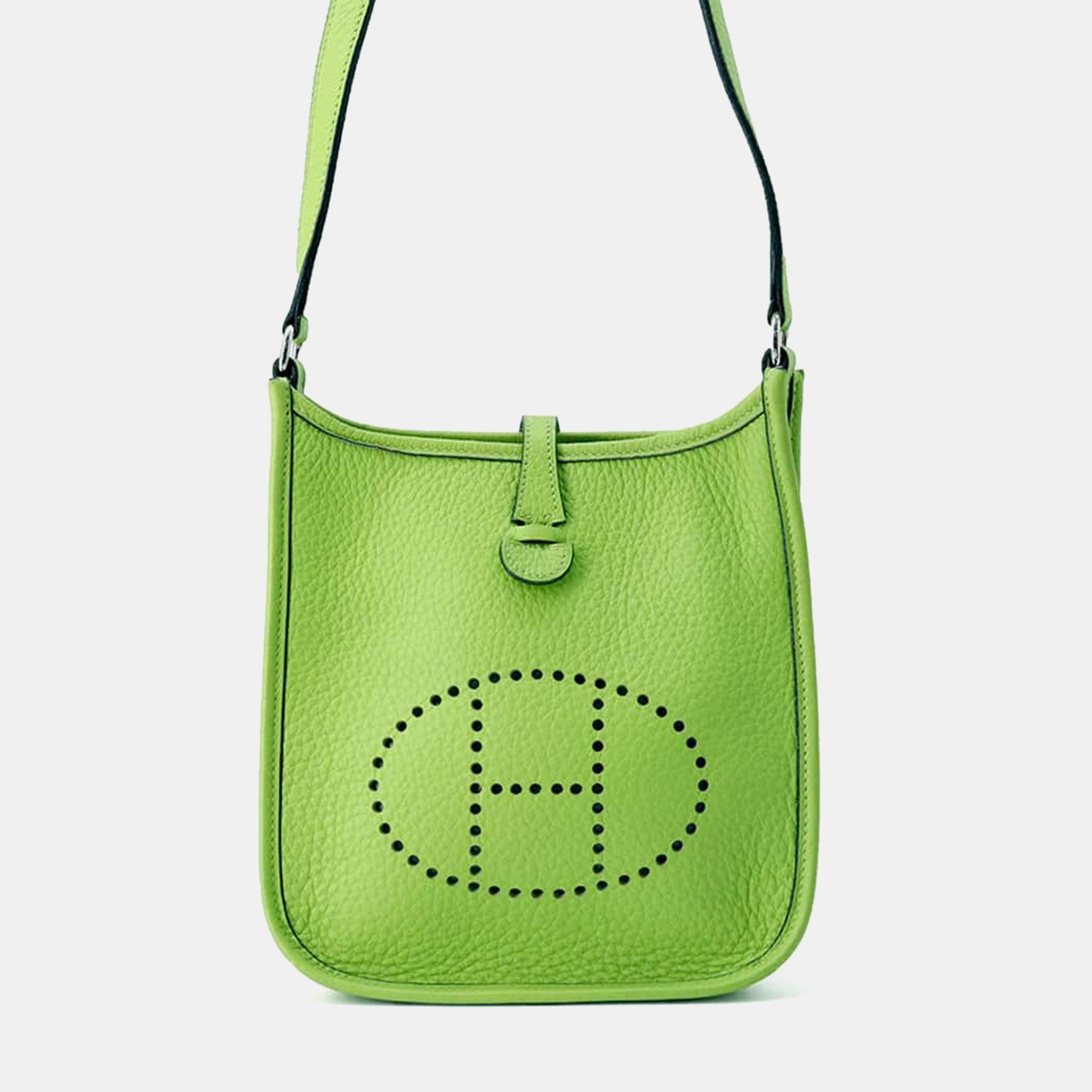 Hermes Apple Green Taurillon Clemence Leather Evelyne TPM Bag
Hermes Apple Green Taurillon Clemence Leather Evelyne TPM Bag
