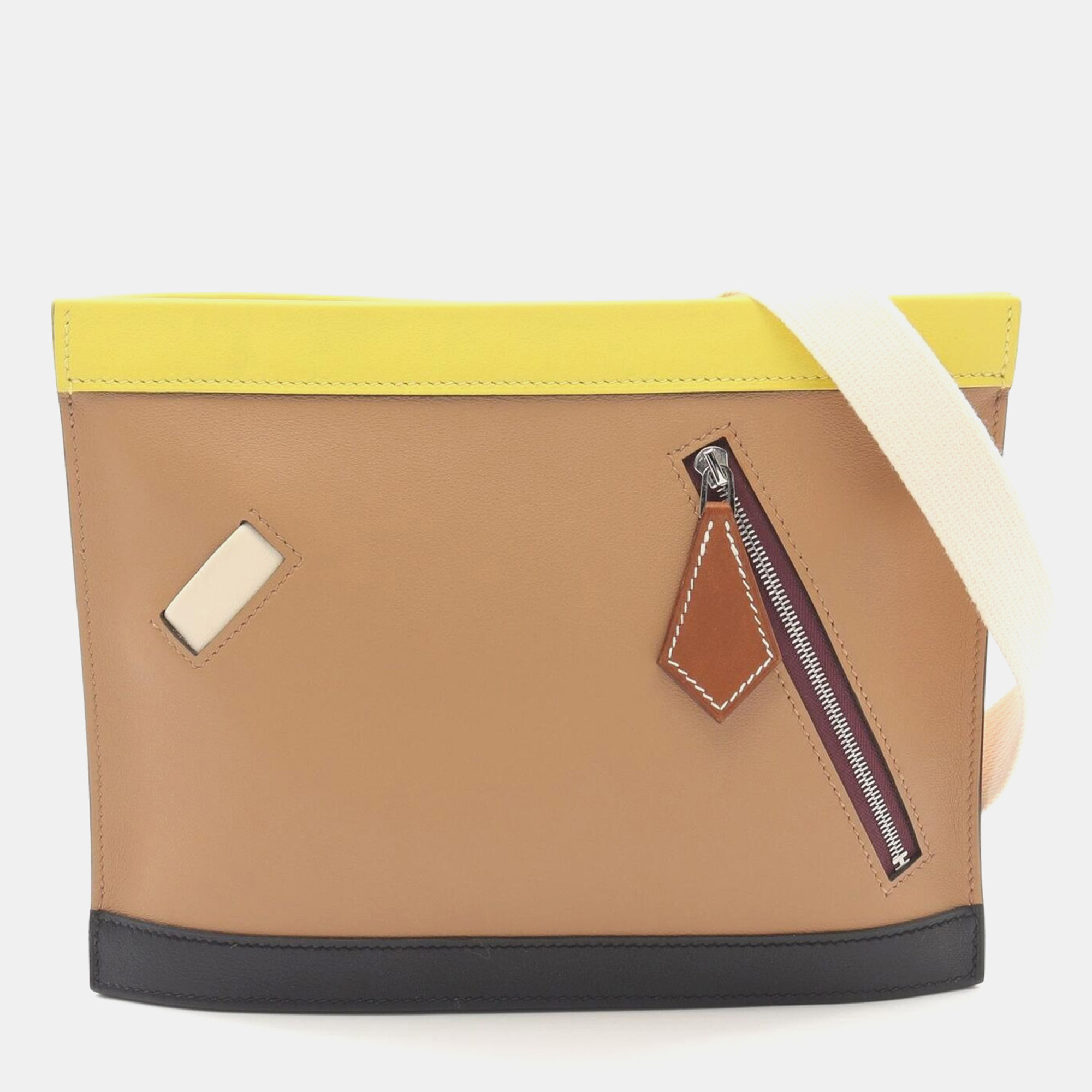Hermes Colormatic Horizontal Shoulder Bag Swift Barenia Leather Beige Shw, Multicolor
Hermes Colormatic Horizontal Shoulder Bag Swift Barenia Leather Beige Shw, Multicolor