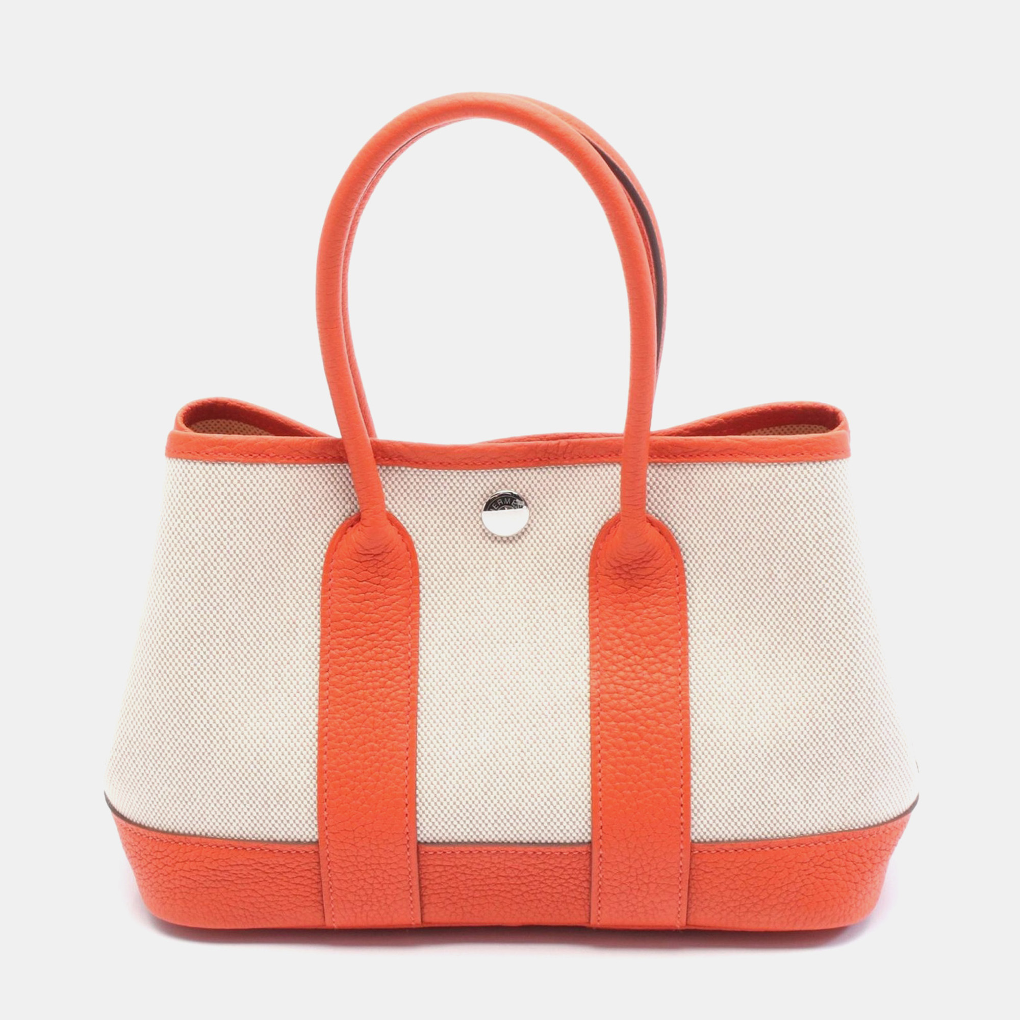 Hermes Neo Garden 23 Tote Hand Bag Toile H Negonda Leather Ecru Orange Shw, Beige
Hermes Neo Garden 23 Tote Hand Bag Toile H Negonda Leather Ecru Orange Shw, Beige