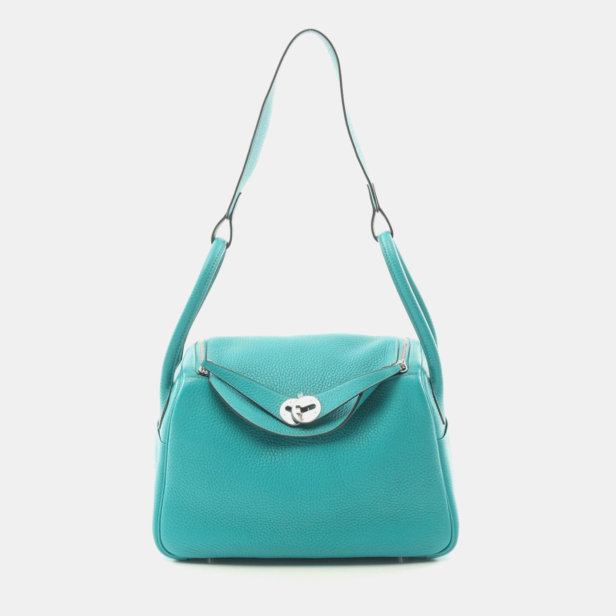 Hermes Vert Vertigo Taurillon Clemence Leather Lindy 26 Shoulder Bag, Green
Hermes Vert Vertigo Taurillon Clemence Leather Lindy 26 Shoulder Bag, Green