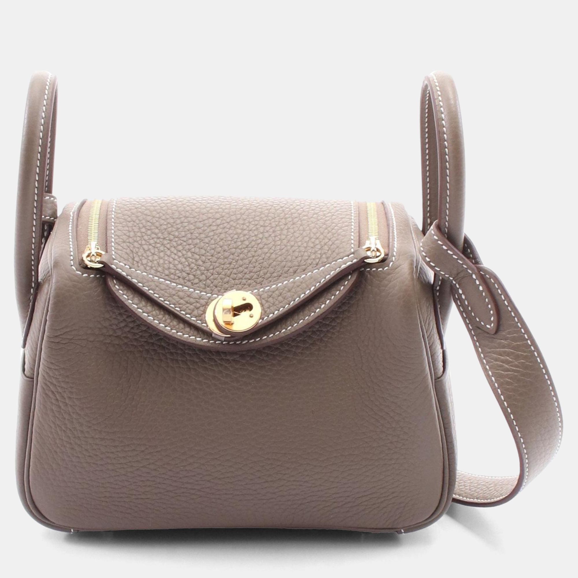 Hermes Etoupe Grey Taurillon Clemence Leather Lindy Mini Crossbody Bag
Hermes Etoupe Grey Taurillon Clemence Leather Lindy Mini Crossbody Bag
