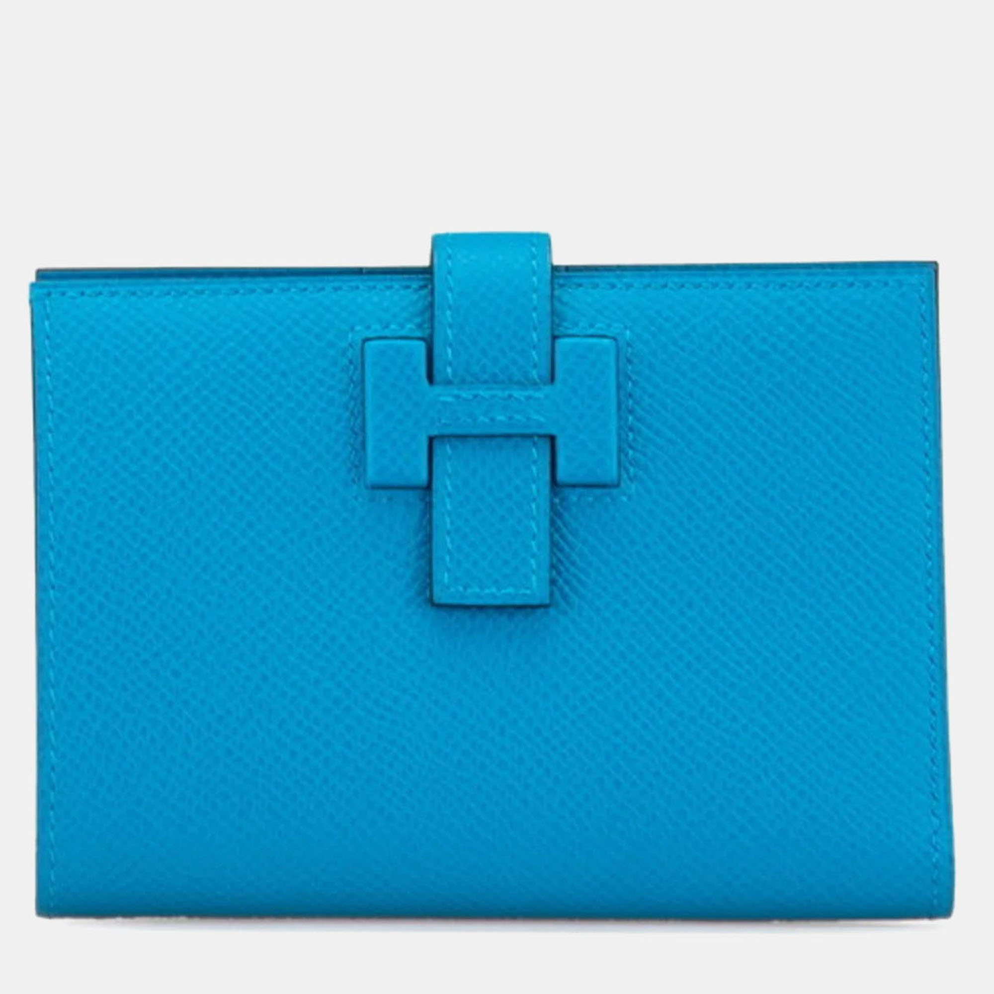 Hermes New H Passant Compact Bi-Fold Wallet Blue Epsom Leather
Hermes New H Passant Compact Bi-Fold Wallet Blue Epsom Leather