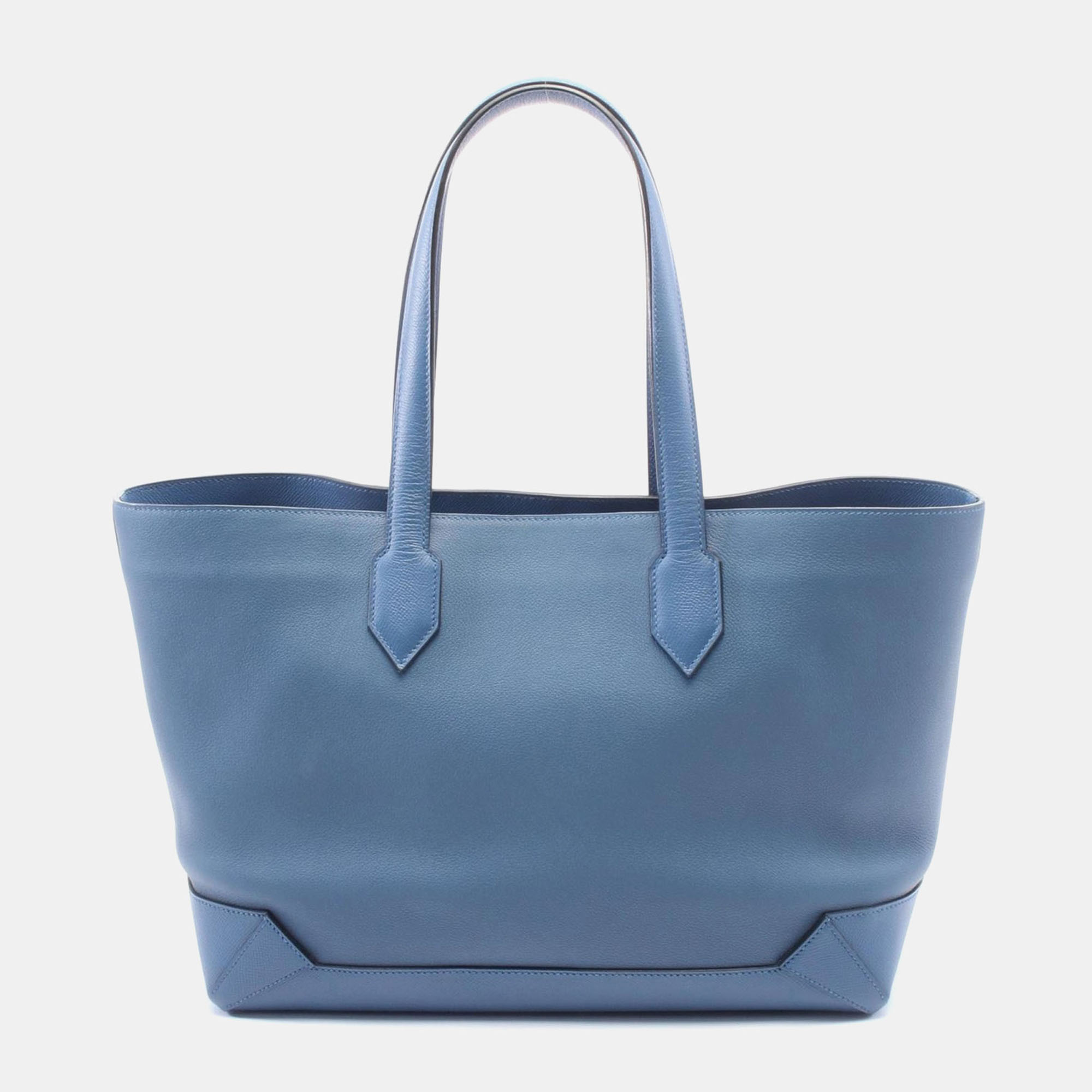 Hermes Agate Evercolor Leather X Shw Maxi Box Cabas 36 Tote, Blue
Hermes Agate Evercolor Leather X Shw Maxi Box Cabas 36 Tote, Blue