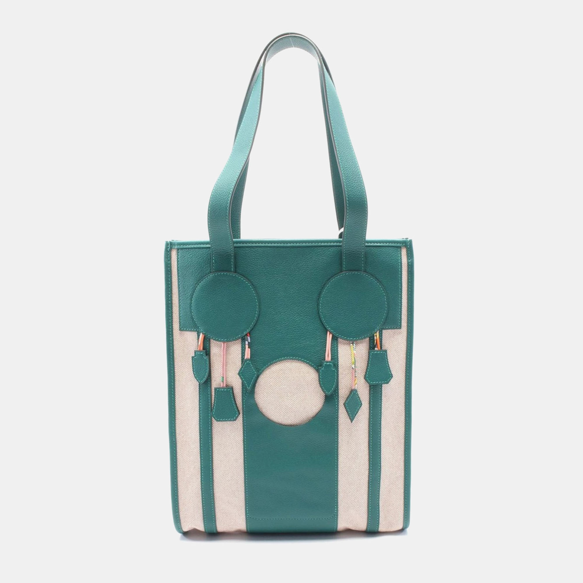 Hermes Evercolor Vert Vertigo Toile Petite H Dream Catcher Tote, Green
Hermes Evercolor Vert Vertigo Toile Petite H Dream Catcher Tote, Green