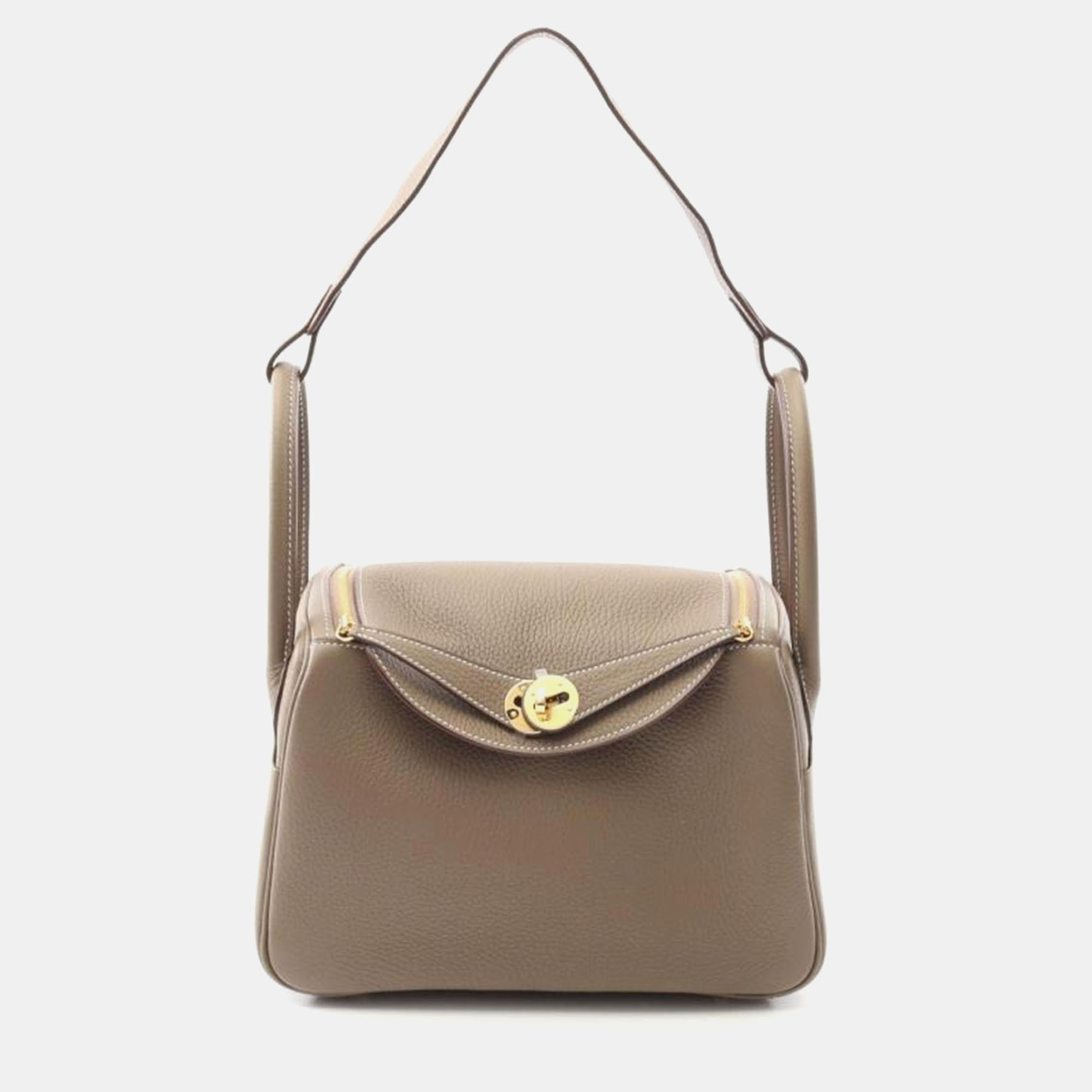 Hermes Brown Taurillon Clemence Leather Lindy 26 Shoulder Bag
Hermes Brown Taurillon Clemence Leather Lindy 26 Shoulder Bag