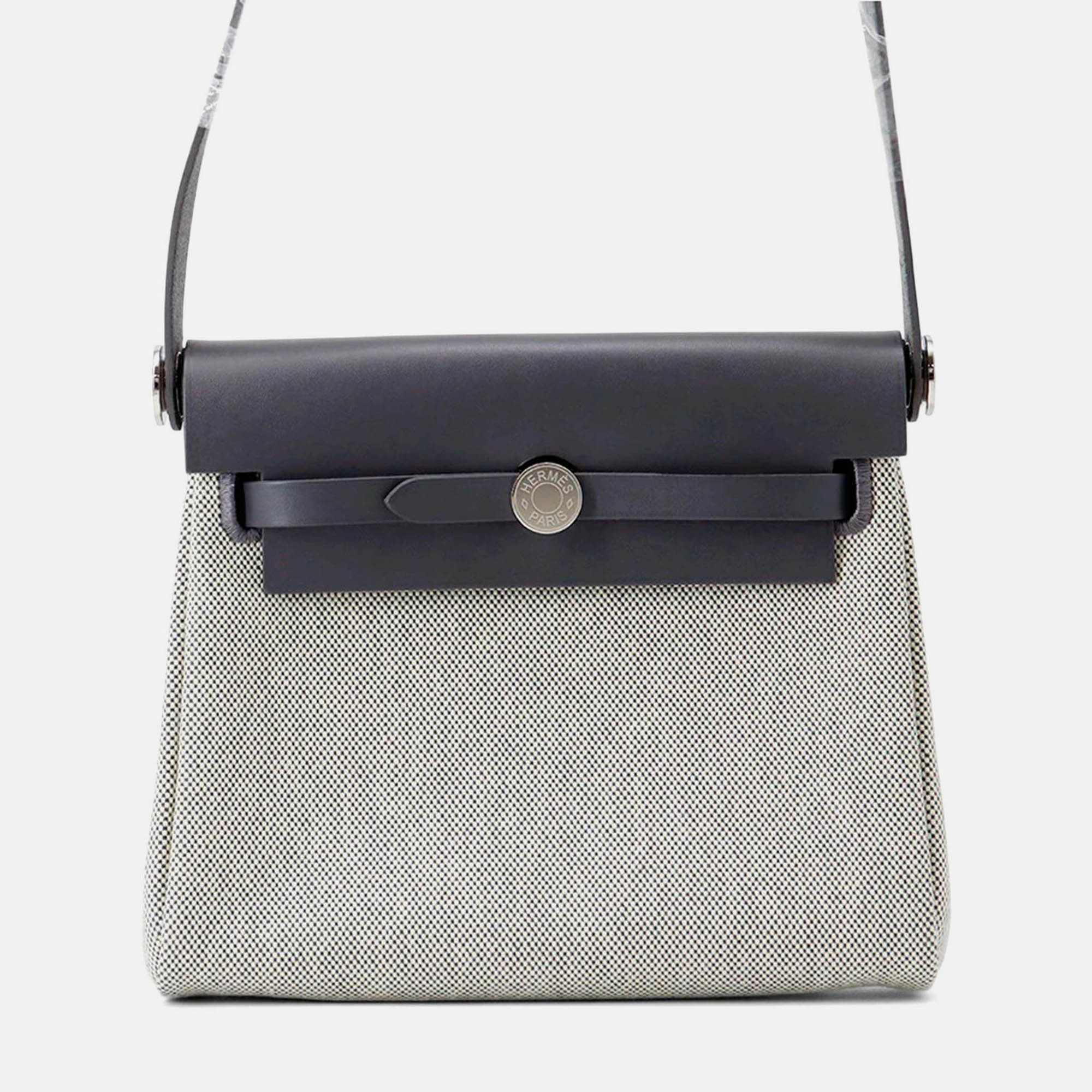 Hermes Herbag Zip Ardoise/Ecru Toile H Vache Hunter Leather Mini, Beige 
Hermes Herbag Zip Ardoise/Ecru Toile H Vache Hunter Leather Mini, Beige