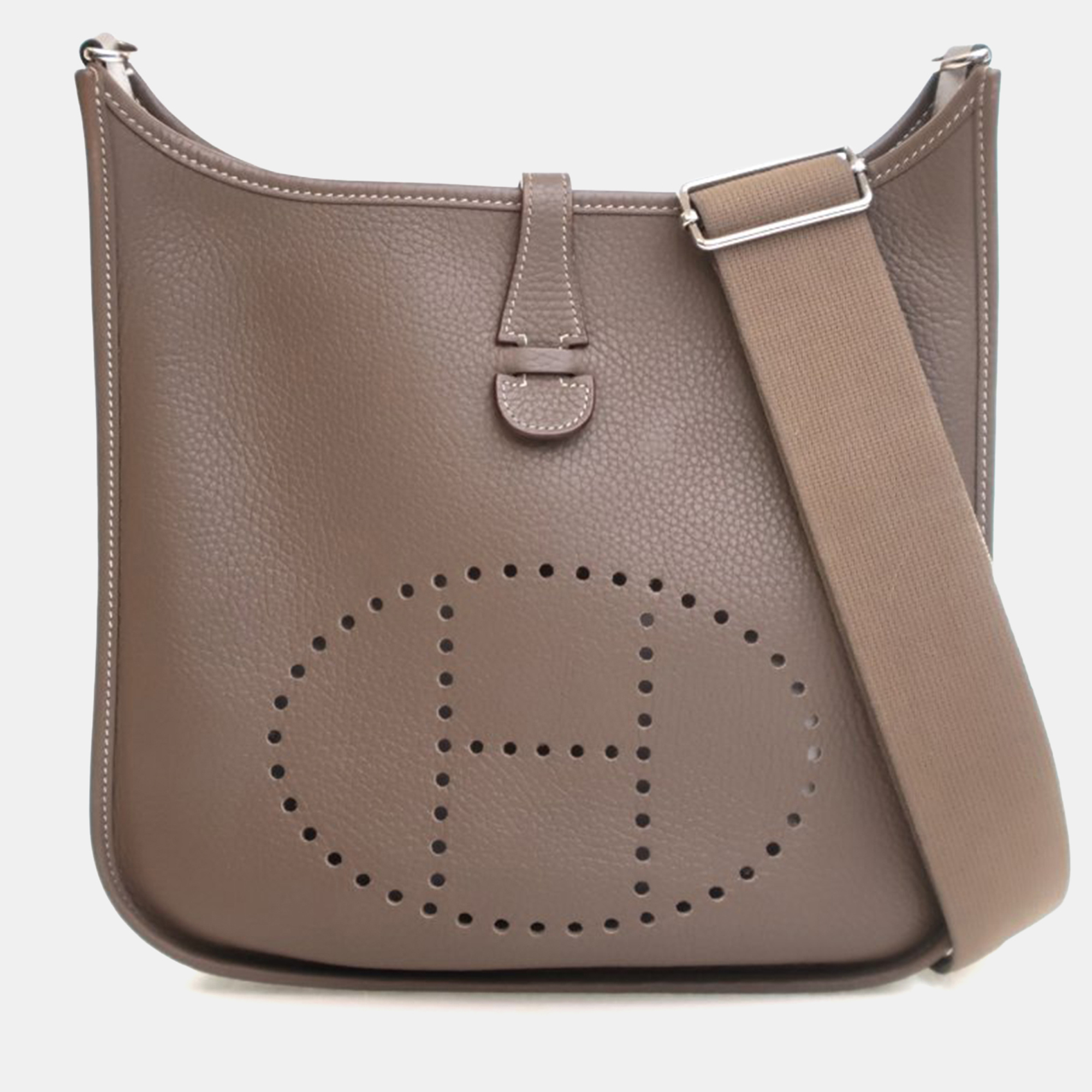 Hermes Etoupe Clemence Evelyne III PM, Brown
Hermes Etoupe Clemence Evelyne III PM, Brown