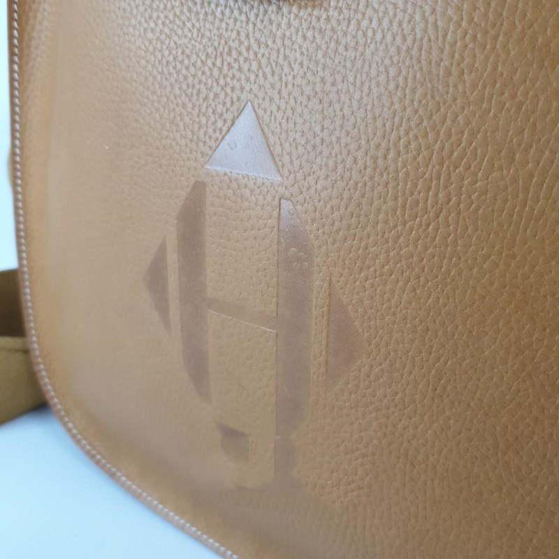 Hermes Gold Leather Vache Naturelle Grainee Evelyne Sellier 29 Shoulder Bag