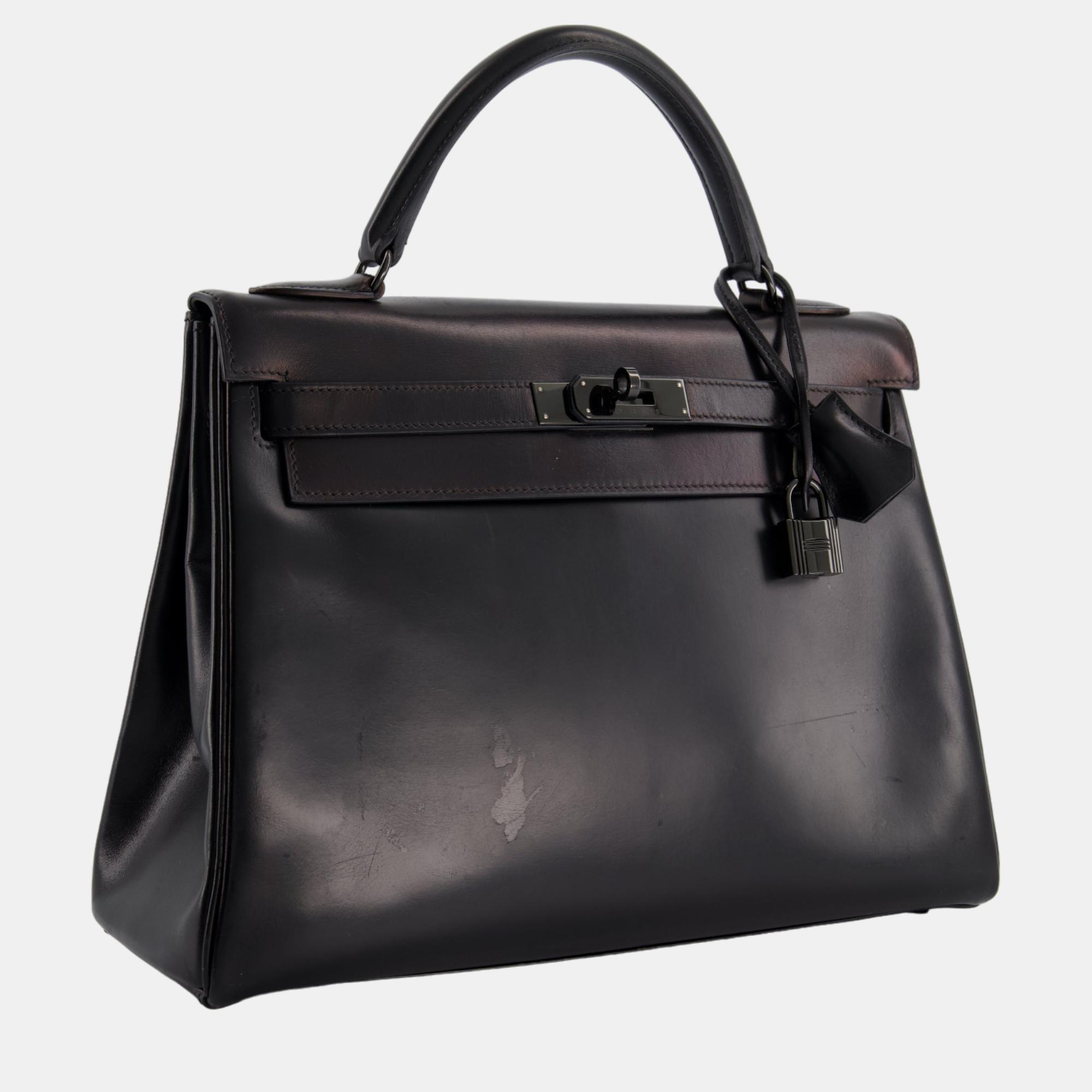 Hermes So Black Kelly Retourne in Box Calfskin Leather and Black Hardware
Hermes So Black Kelly Retourne in Box Calfskin Leather and Black Hardware