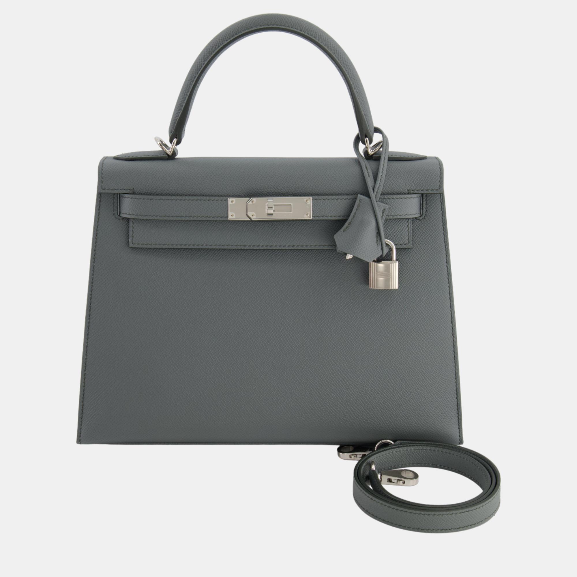 Hermes Kelly  Bag 28cm In Vert Amande Epsom Leather With Palladium Hardware
