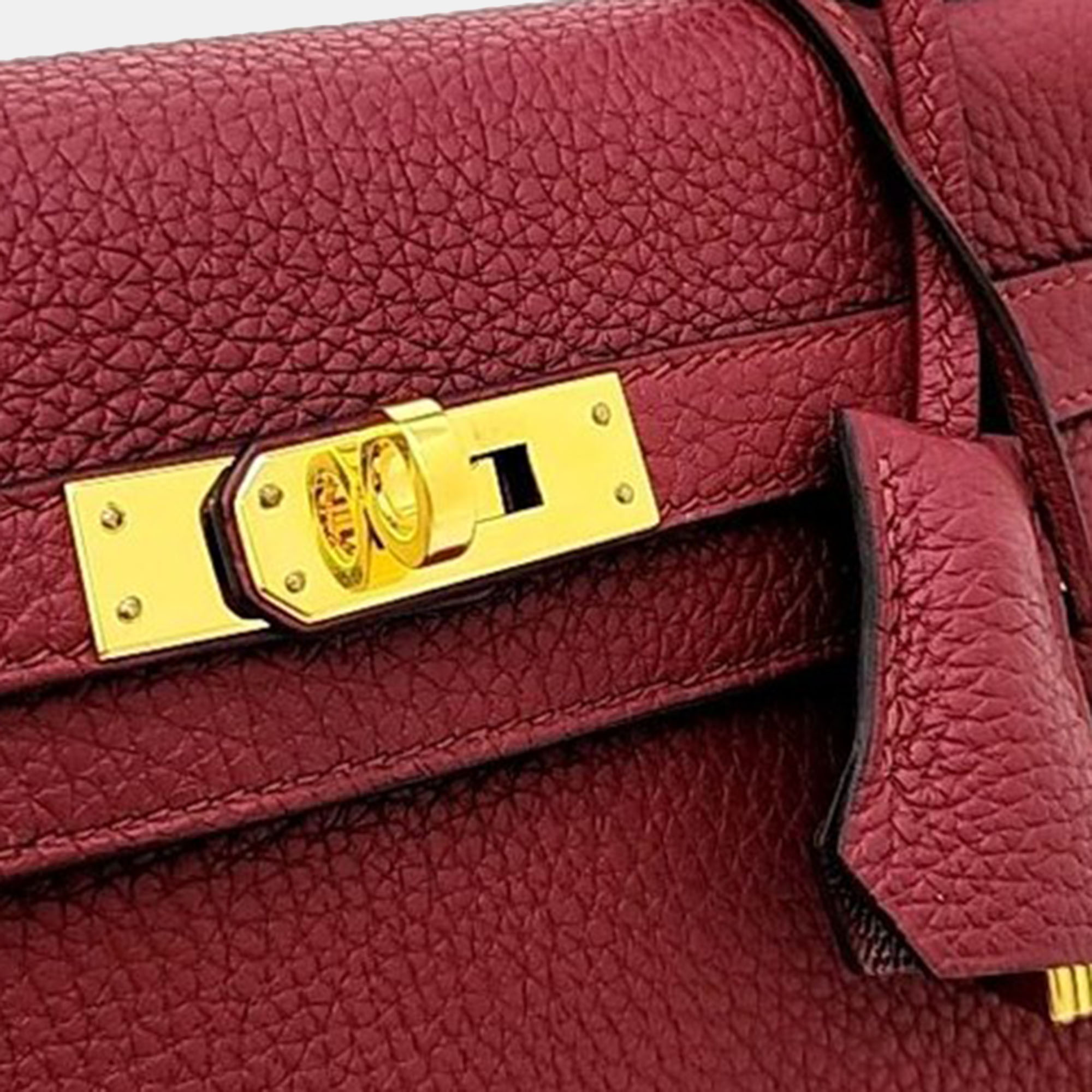 Hermes Leather Red Kelly 25 (U) Bag