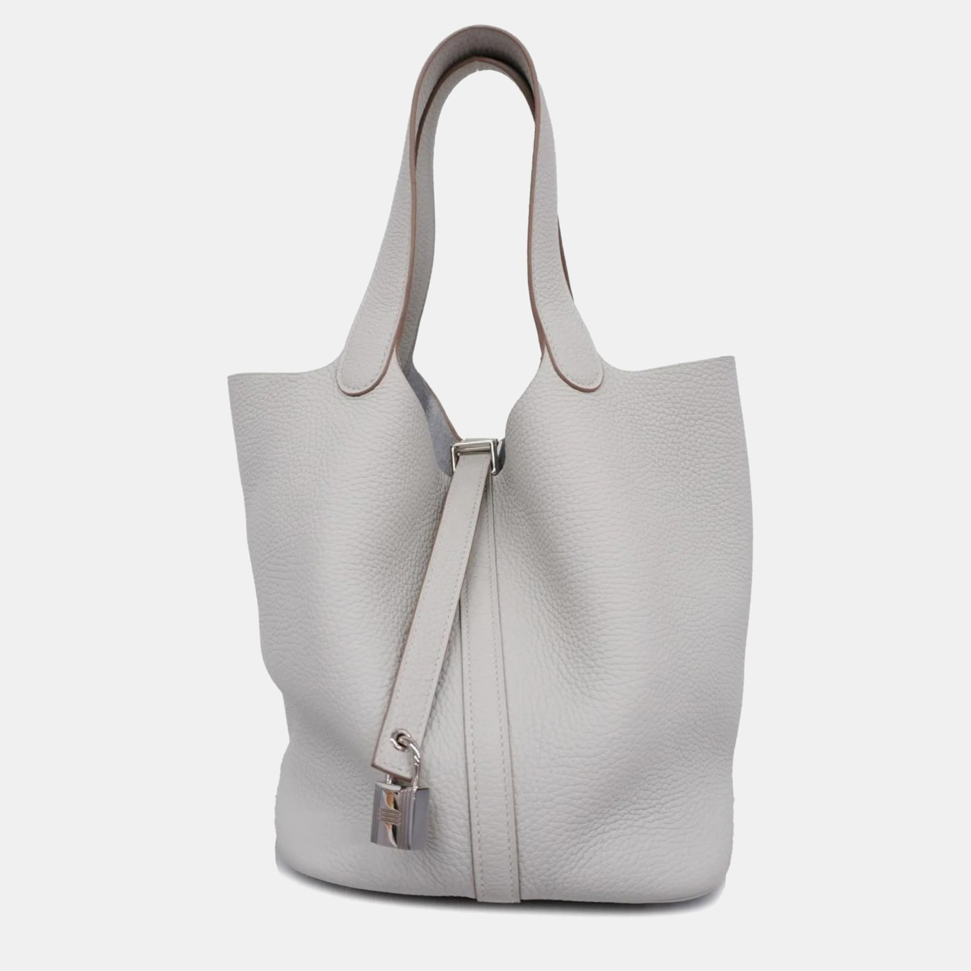 Hermes Handbag Picotin Lock MM Taurillon Clemence Blue Pale Silver Hardware Women's, Grey
Hermes Handbag Picotin Lock MM Taurillon Clemence Blue Pale Silver Hardware Women's, Grey