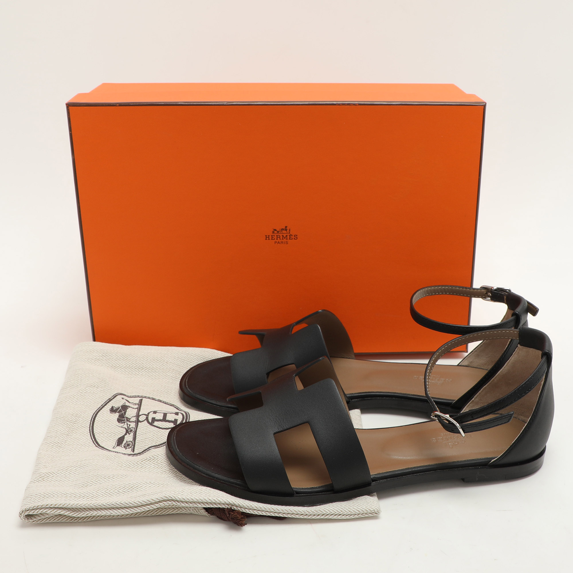 Hermes Black Leather Santorini Flat Sandals Size 39