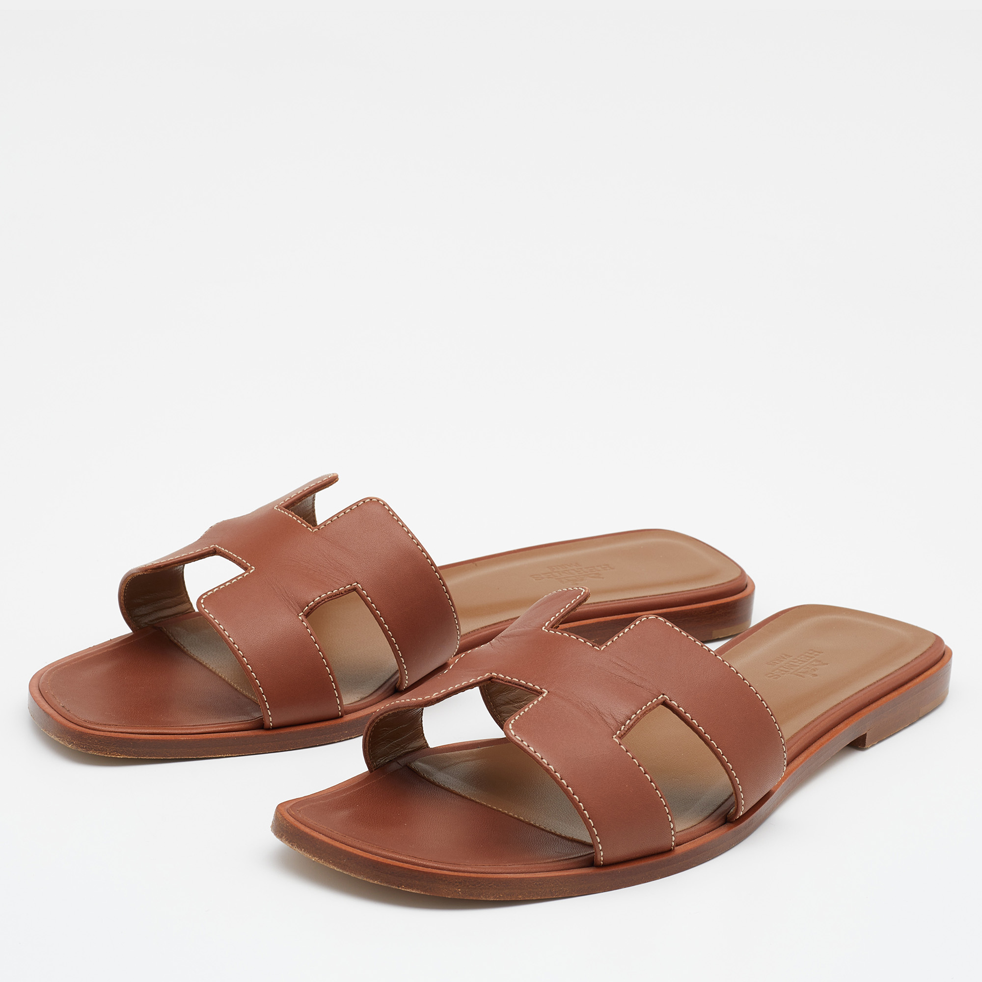 Hermes Brown Leather Oran Flats Size
Hermes Brown Leather Oran Flats Size