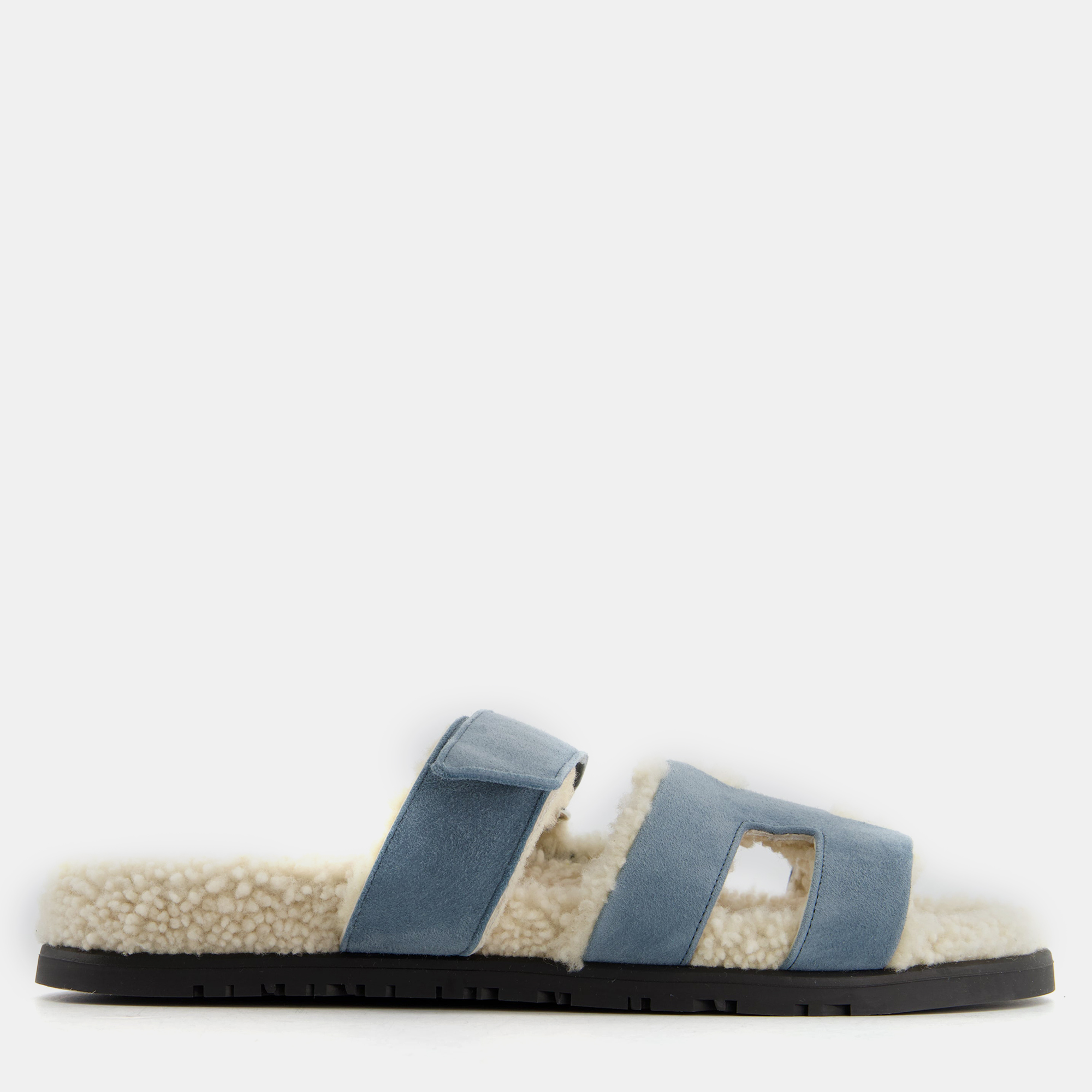 Hermes  blue pinede and ecru shearling chypre sandals size 39