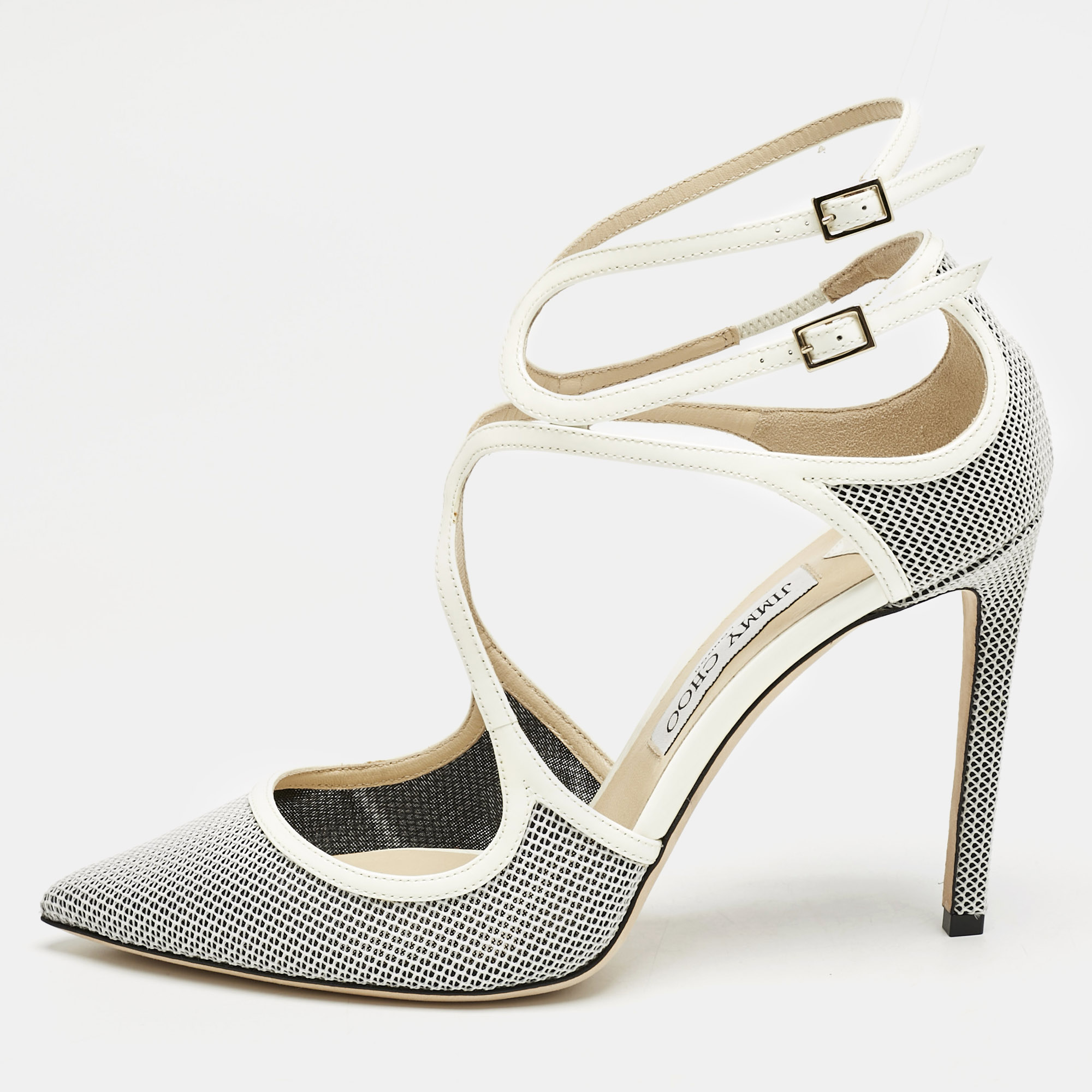 Jimmy Choo White/Black Raffia and Patent Leather Lancer Pumps Size
Jimmy Choo White/Black Raffia and Patent Leather Lancer Pumps Size
