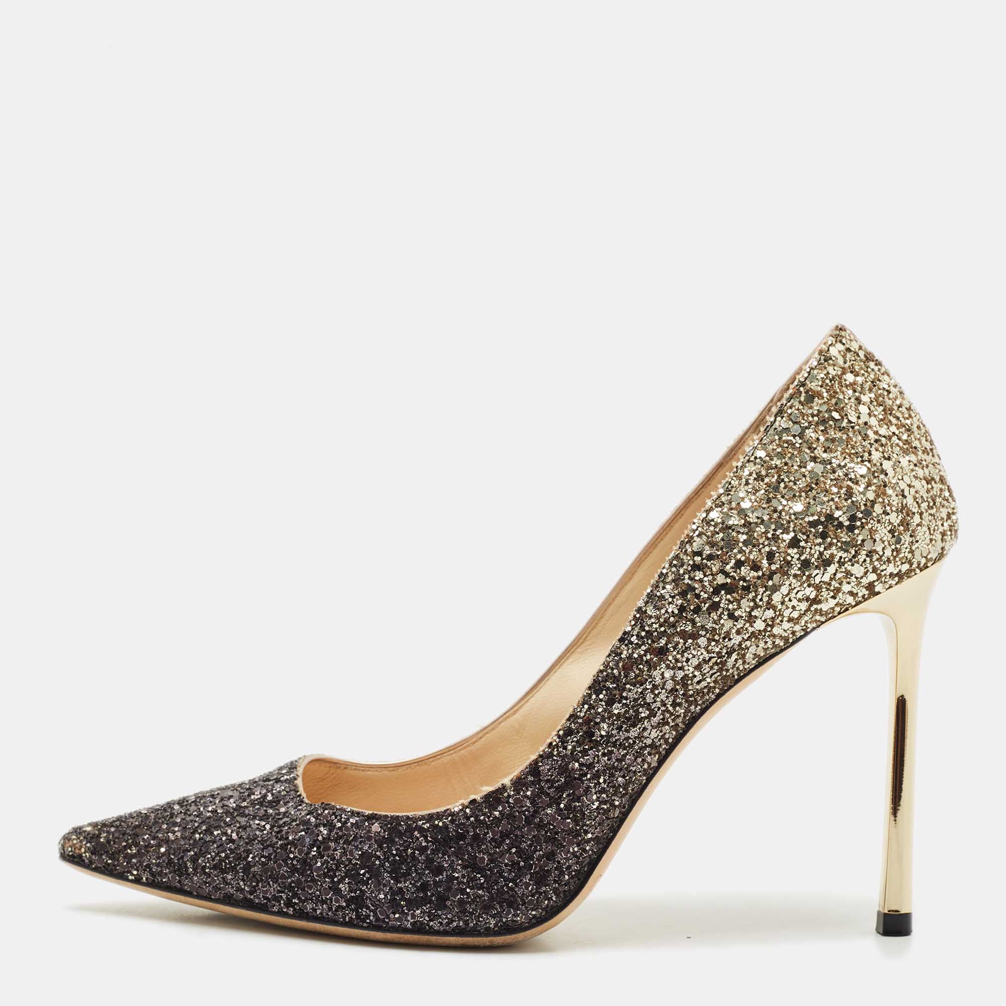 Jimmy Choo Metallic Black/Gold Ombre Coarse Glitter Romy Pointed Toe Pumps Size
Jimmy Choo Metallic Black/Gold Ombre Coarse Glitter Romy Pointed Toe Pumps Size
