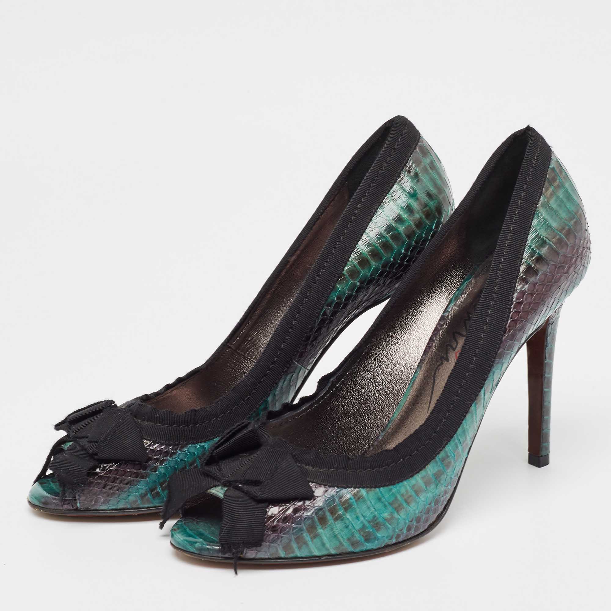 Lanvin Green/Black Python Bow Peep Toe Pumps Size 39.5