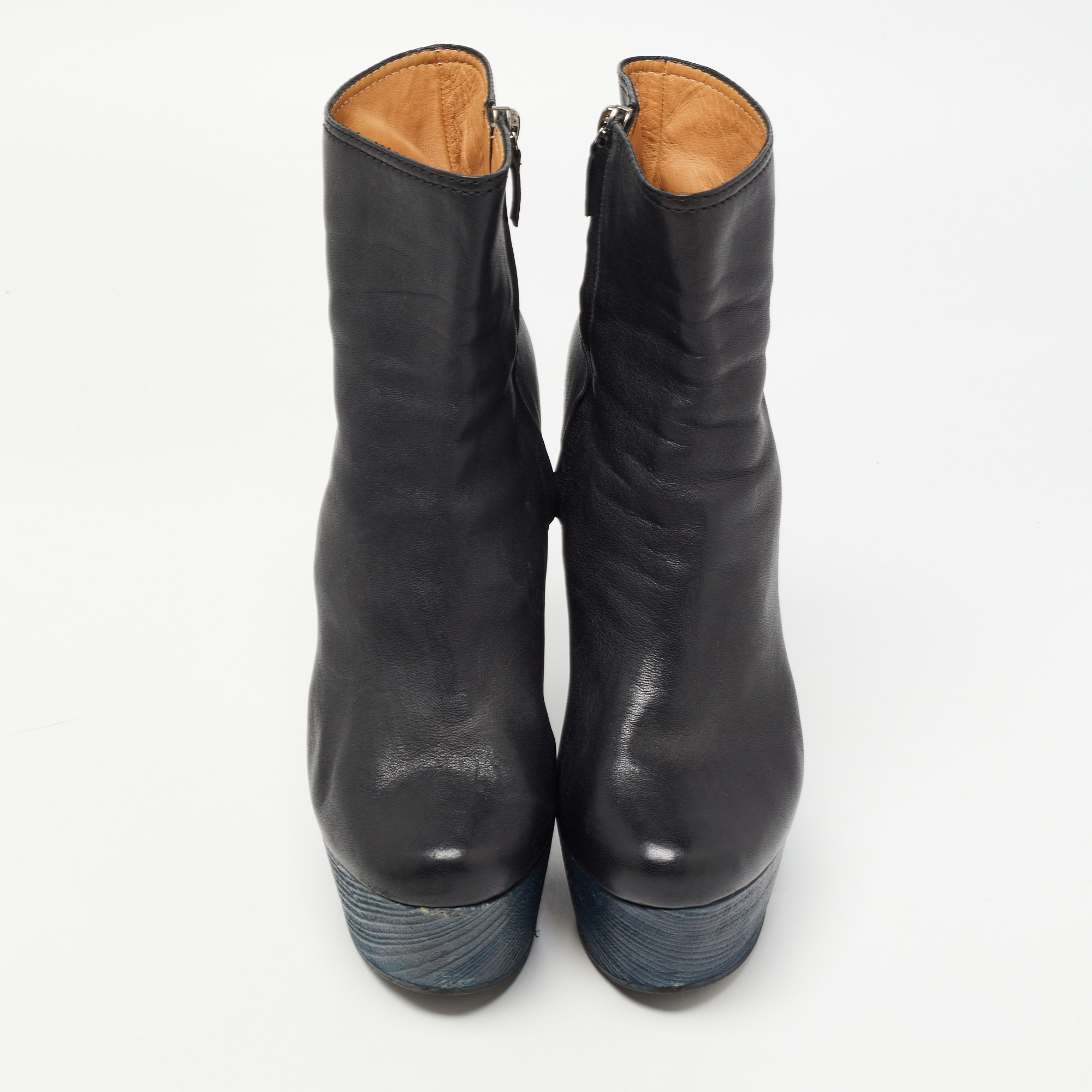 Lanvin Black Leather Wedge Boots Size 40