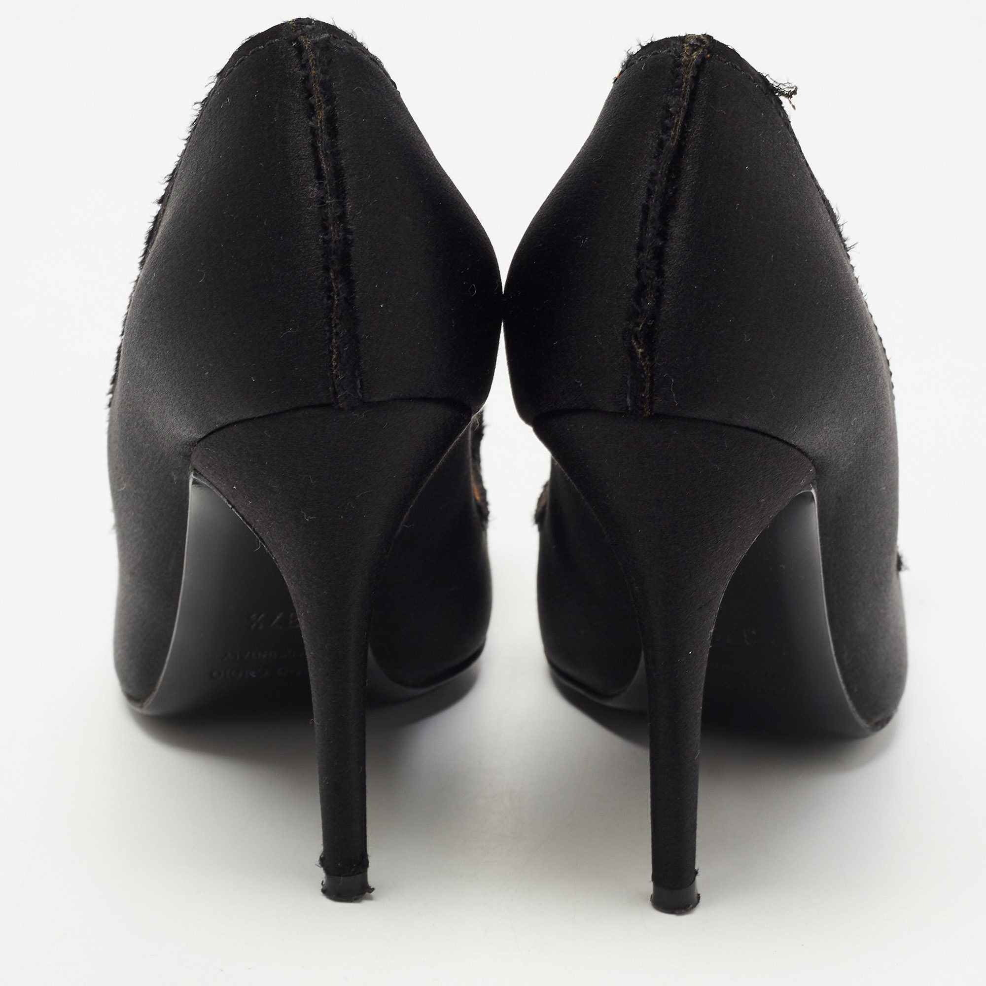 Lanvin Black Satin Bow Pumps Size 37.5