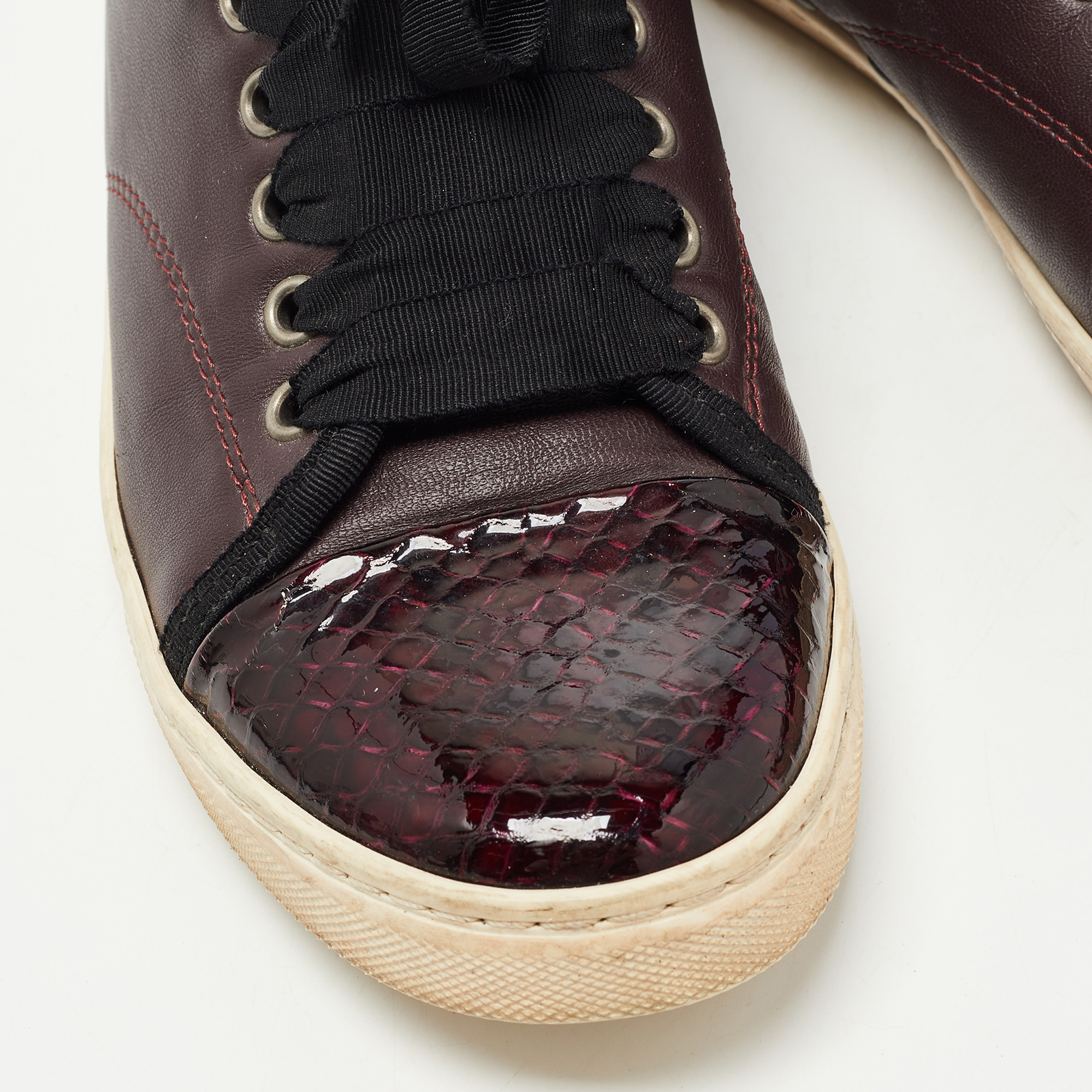 Lanvin Burgundy Leather And Embossed Python Cap Toe Low Top Sneakers Size 37