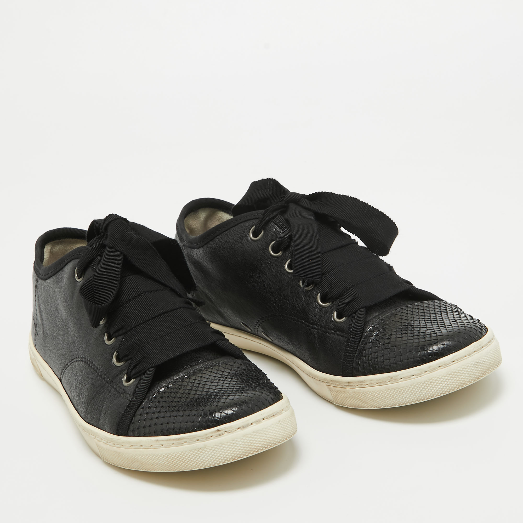 Lanvin Black Leather And Snakeskin Cap Toe Low Top Sneakers Size 37