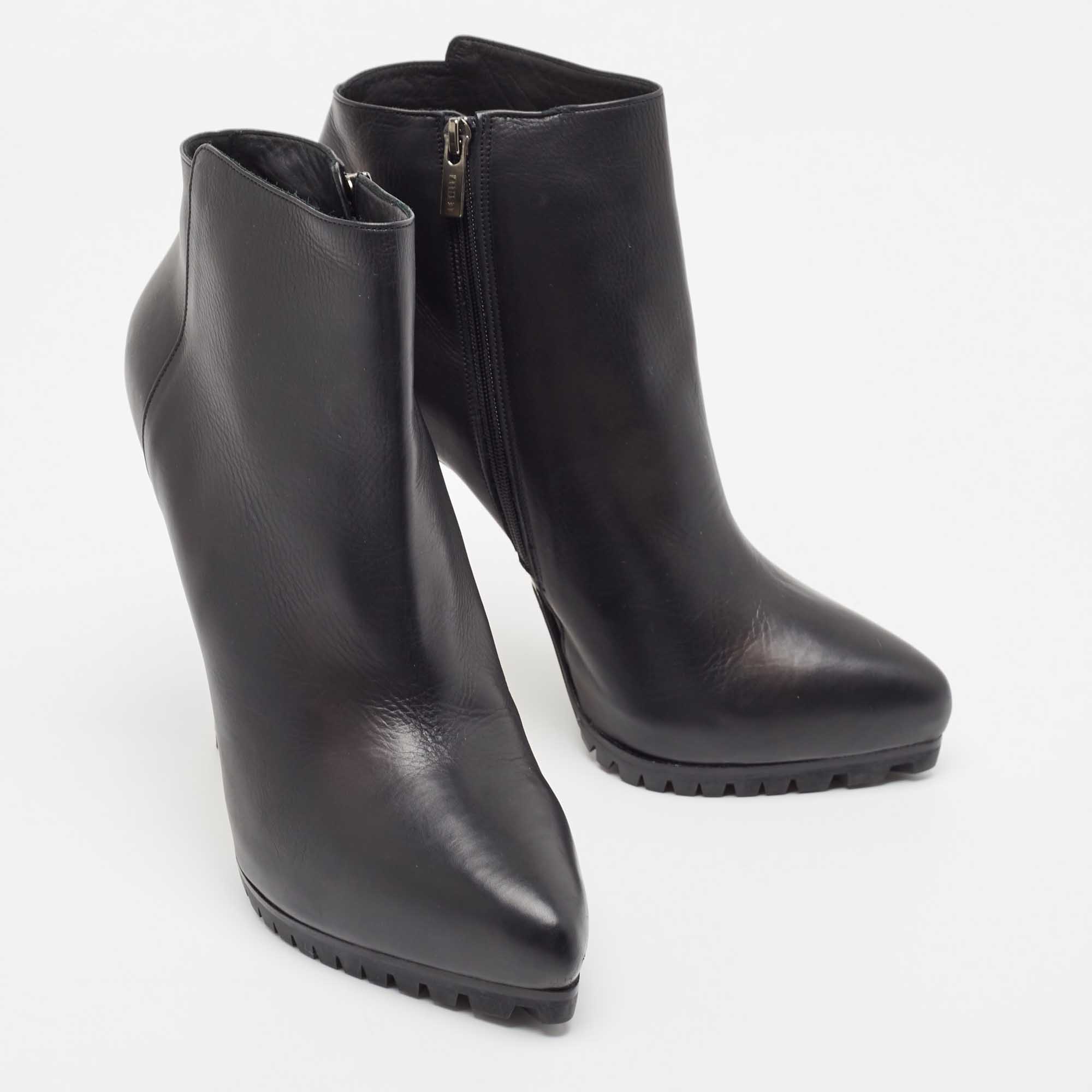 Le Silla Black Leather Platform Ankle Boots Size 40