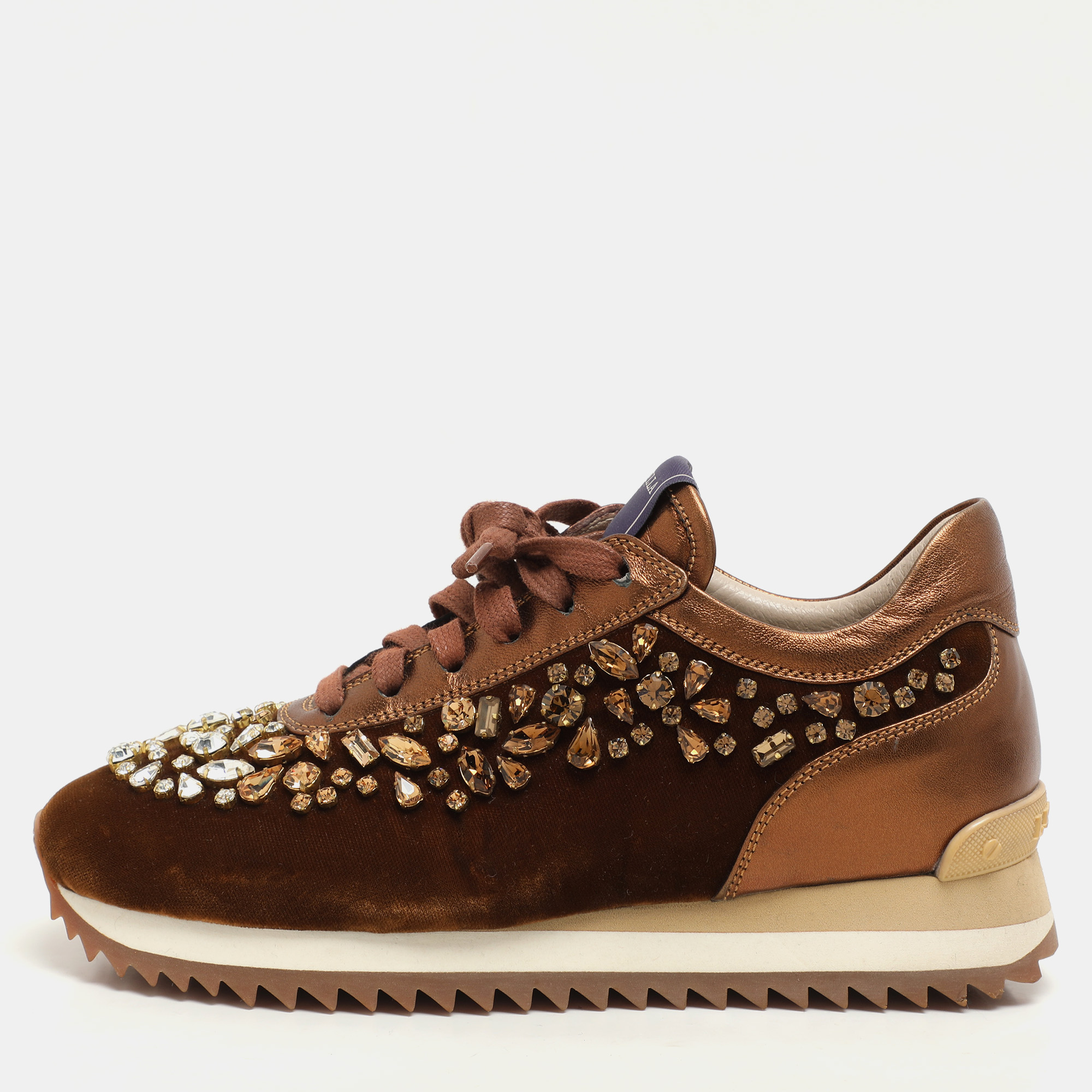 Le Silla Bronze Leather and Velvet Crystal Embellished Low Top Sneakers Size 36, Brown
Le Silla Bronze Leather and Velvet Crystal Embellished Low Top Sneakers Size 36, Brown