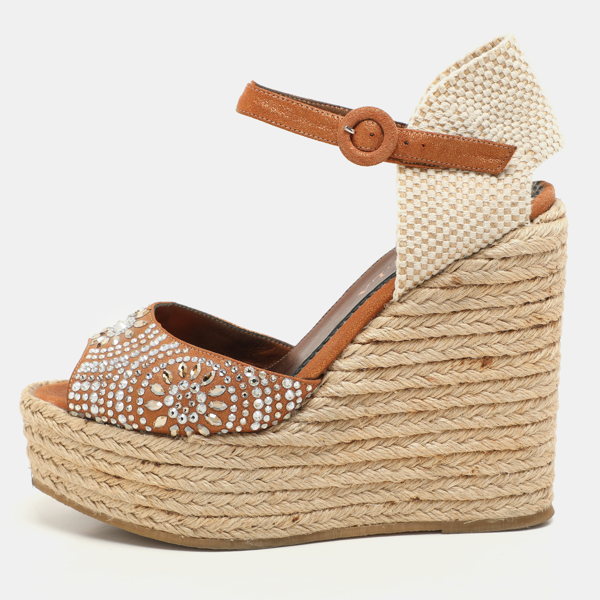 Le Silla Brown/Beige Canvas and Suede Crystal Embellished Wedge Sandals Size
Le Silla Brown/Beige Canvas and Suede Crystal Embellished Wedge Sandals Size