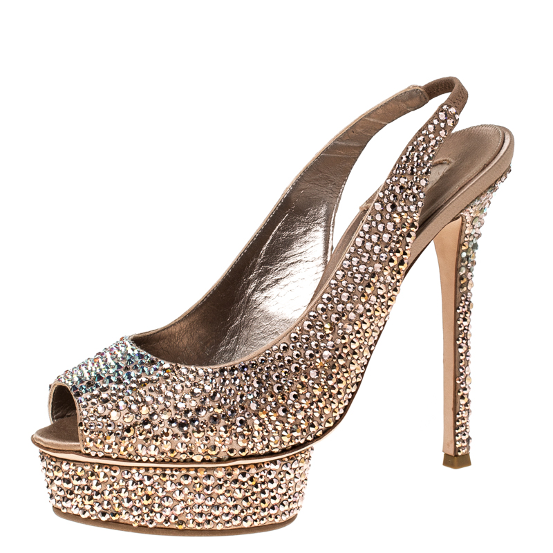 

Le Silla Rose Gold Crystal Embellished Satin Limited Edition Peep Toe Platform Sandals Size, Pink