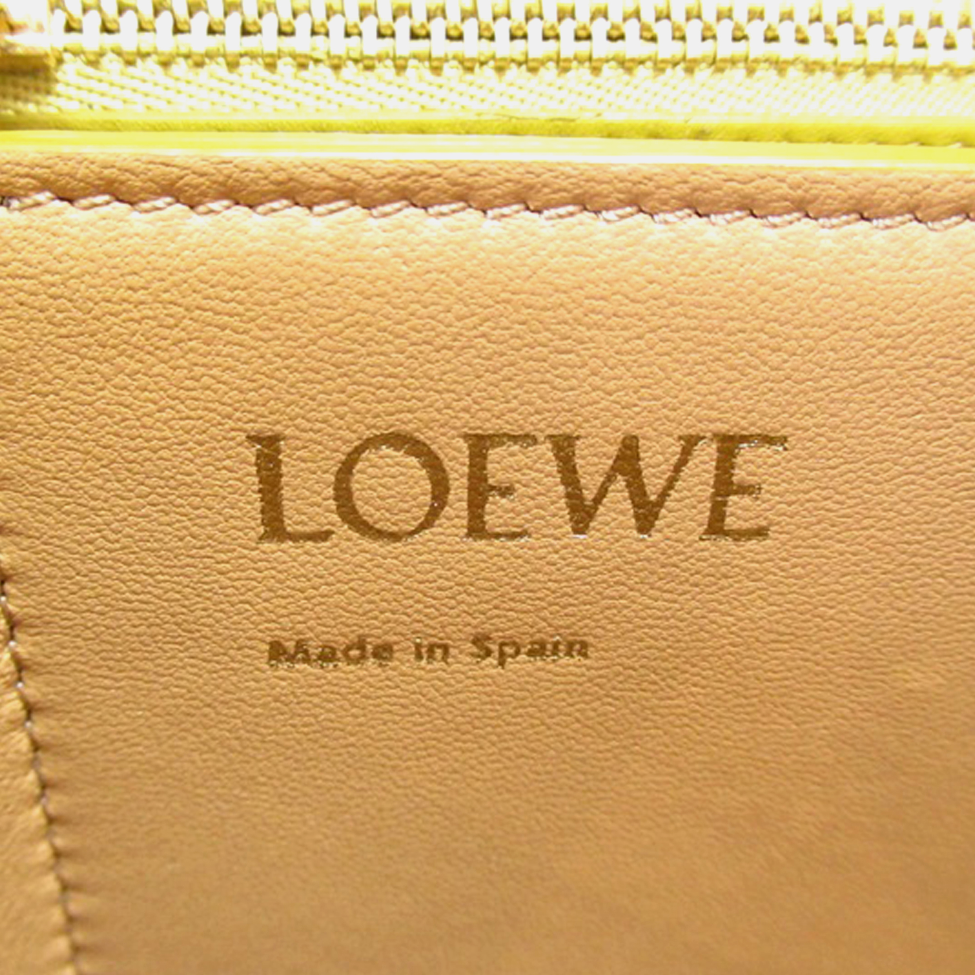 Loewe Green Leather Loewe Small Leather Barcelona Crossbody