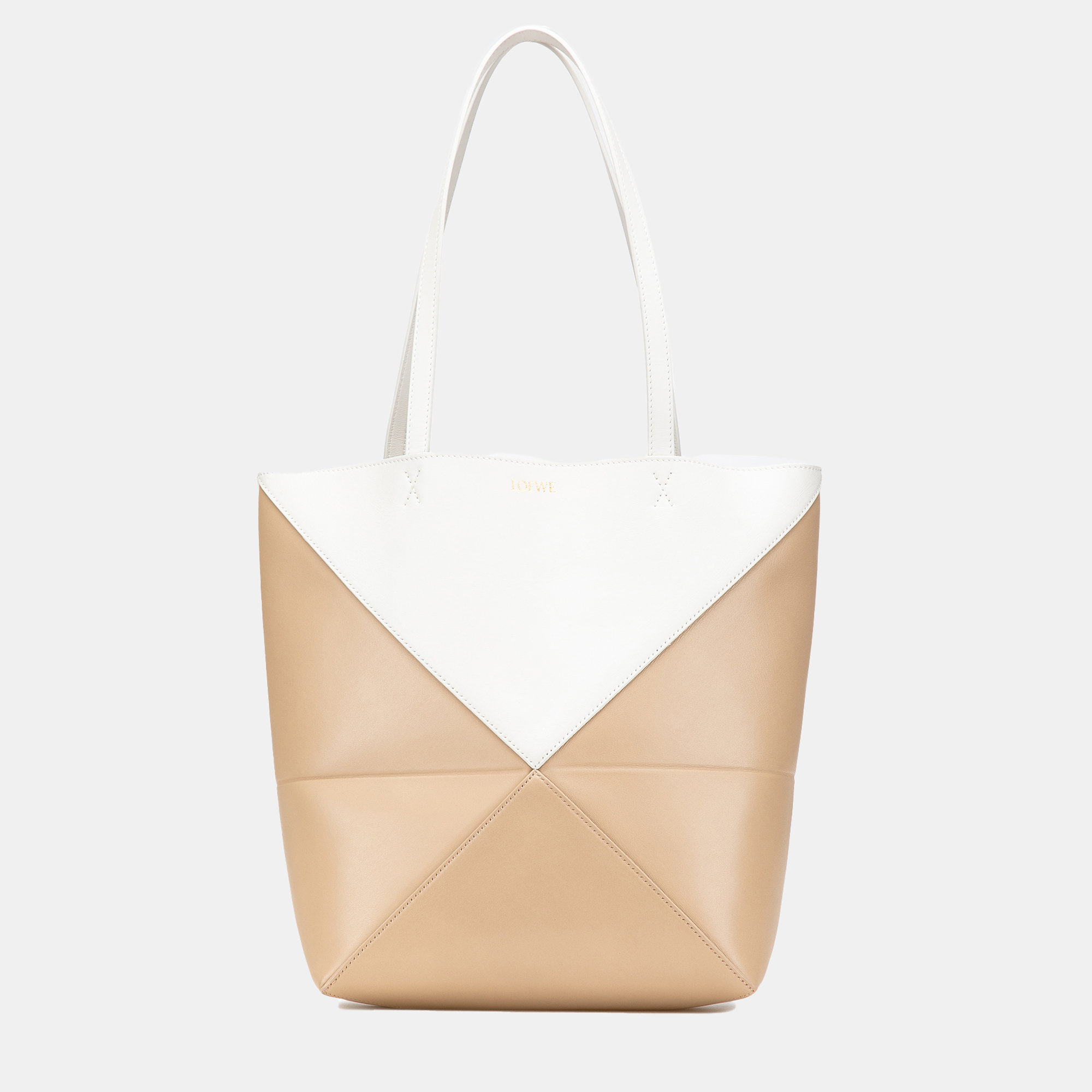 Loewe Beige/Brown Bicolor Calfskin Medium Shiny Puzzle Fold Tote
Loewe Beige/Brown Bicolor Calfskin Medium Shiny Puzzle Fold Tote