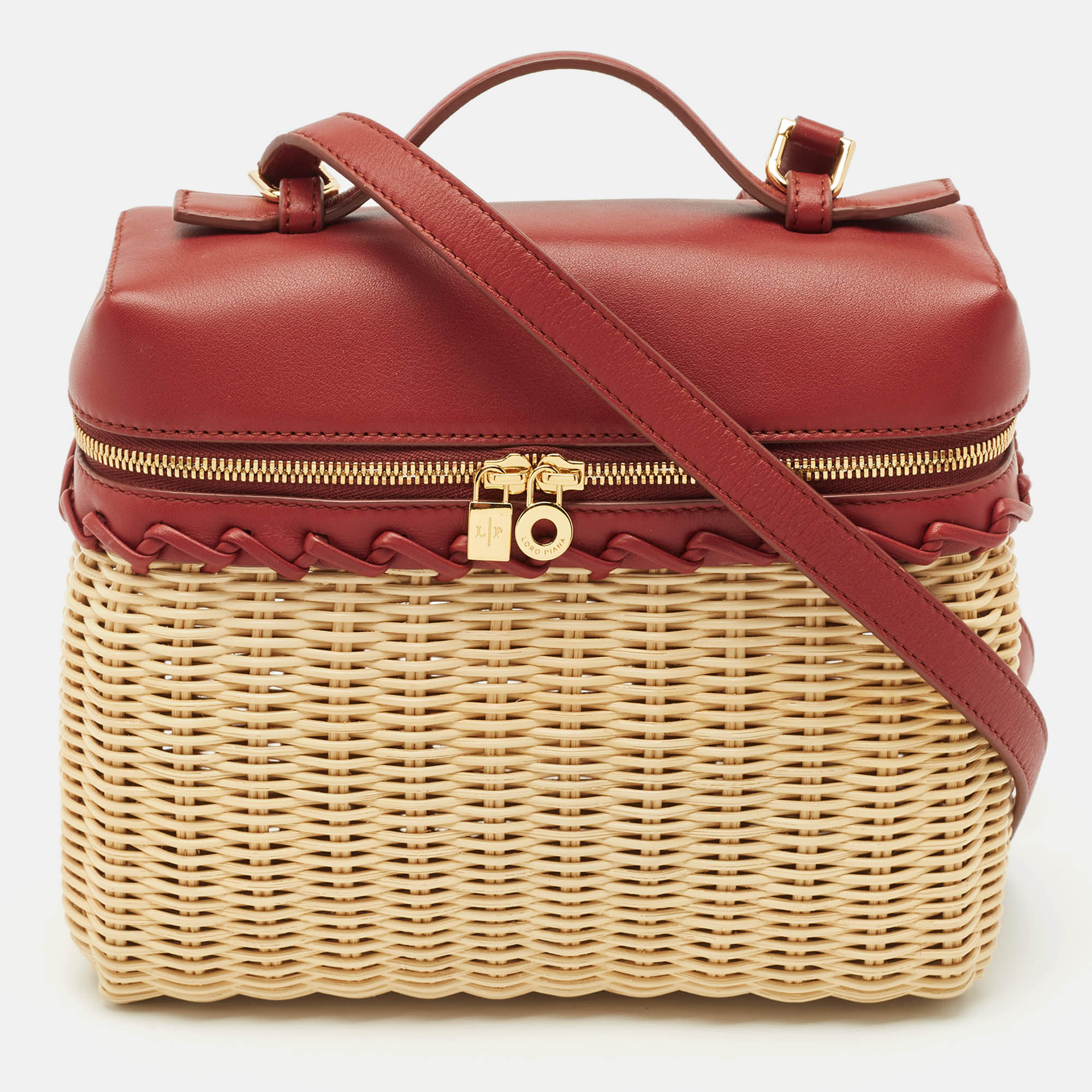 Loro Piana Brown/Beige Leather and Rattan Extra Pocket L19 North-South Wicker Bag
Loro Piana Brown/Beige Leather and Rattan Extra Pocket L19 North-South Wicker Bag