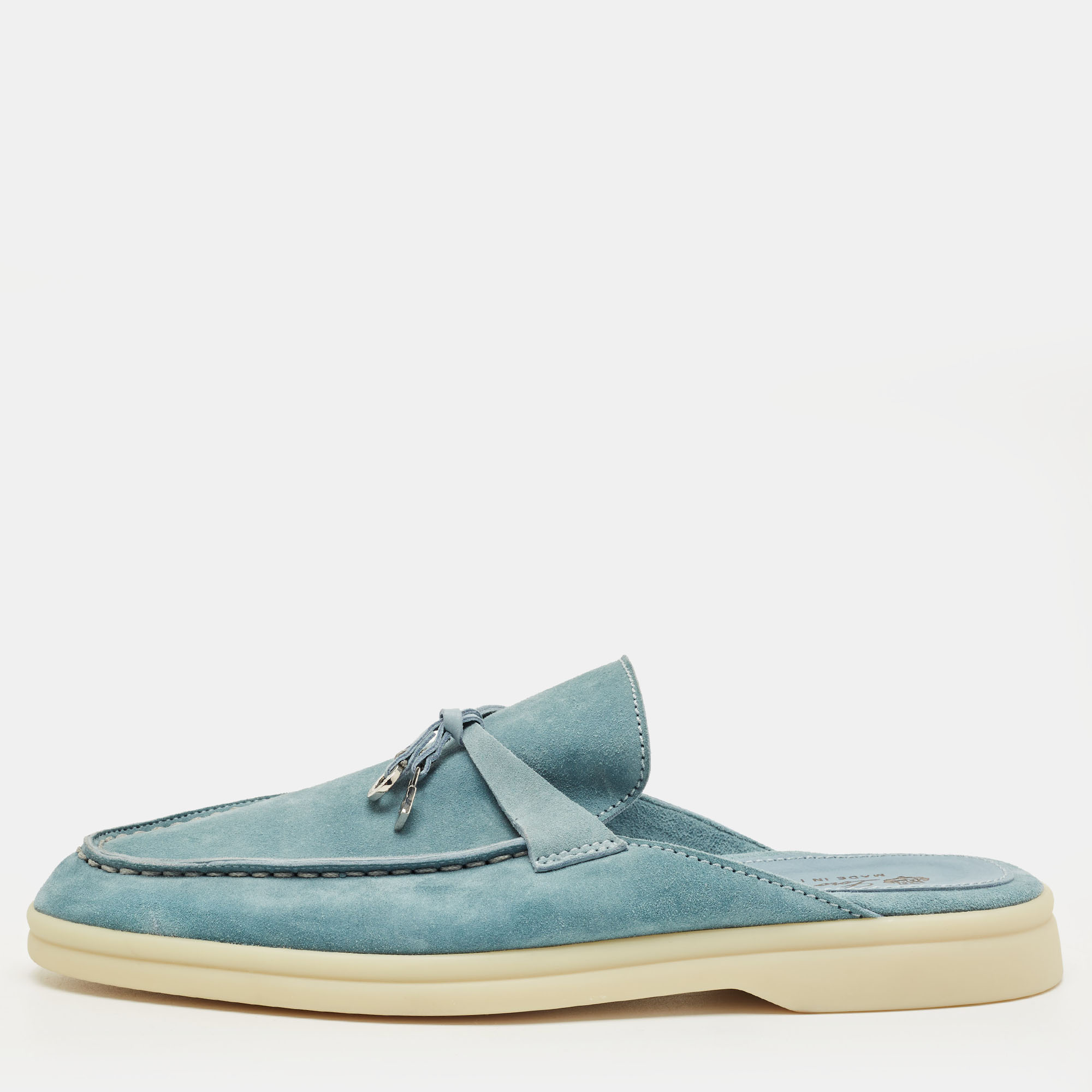 Loro Piana Light Blue Suede Babouche Charms Walk Mules Size
Loro Piana Light Blue Suede Babouche Charms Walk Mules Size
