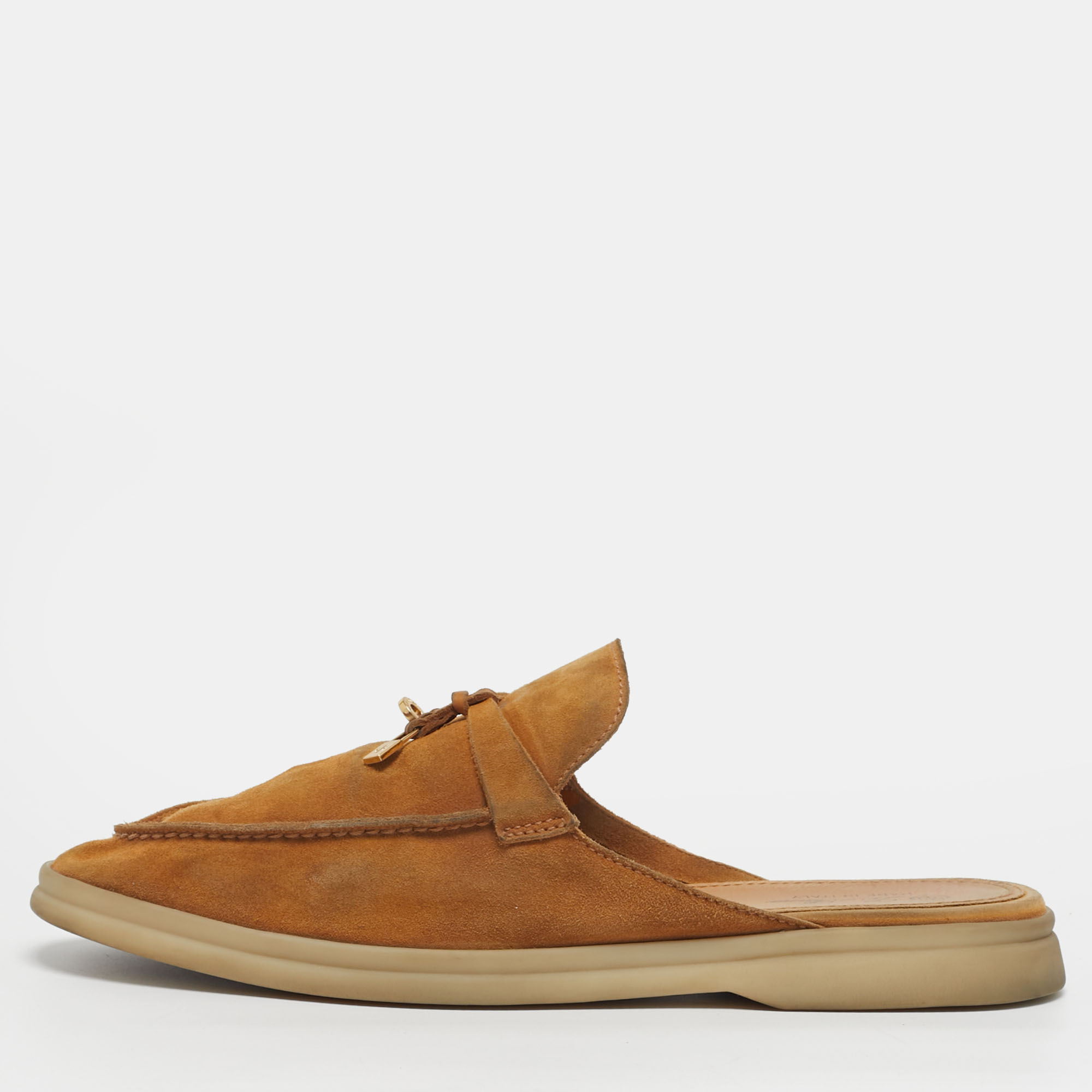 Loro Piana Babouche Charms Walk Size Yellow Suede Mules
Loro Piana Babouche Charms Walk Size Yellow Suede Mules