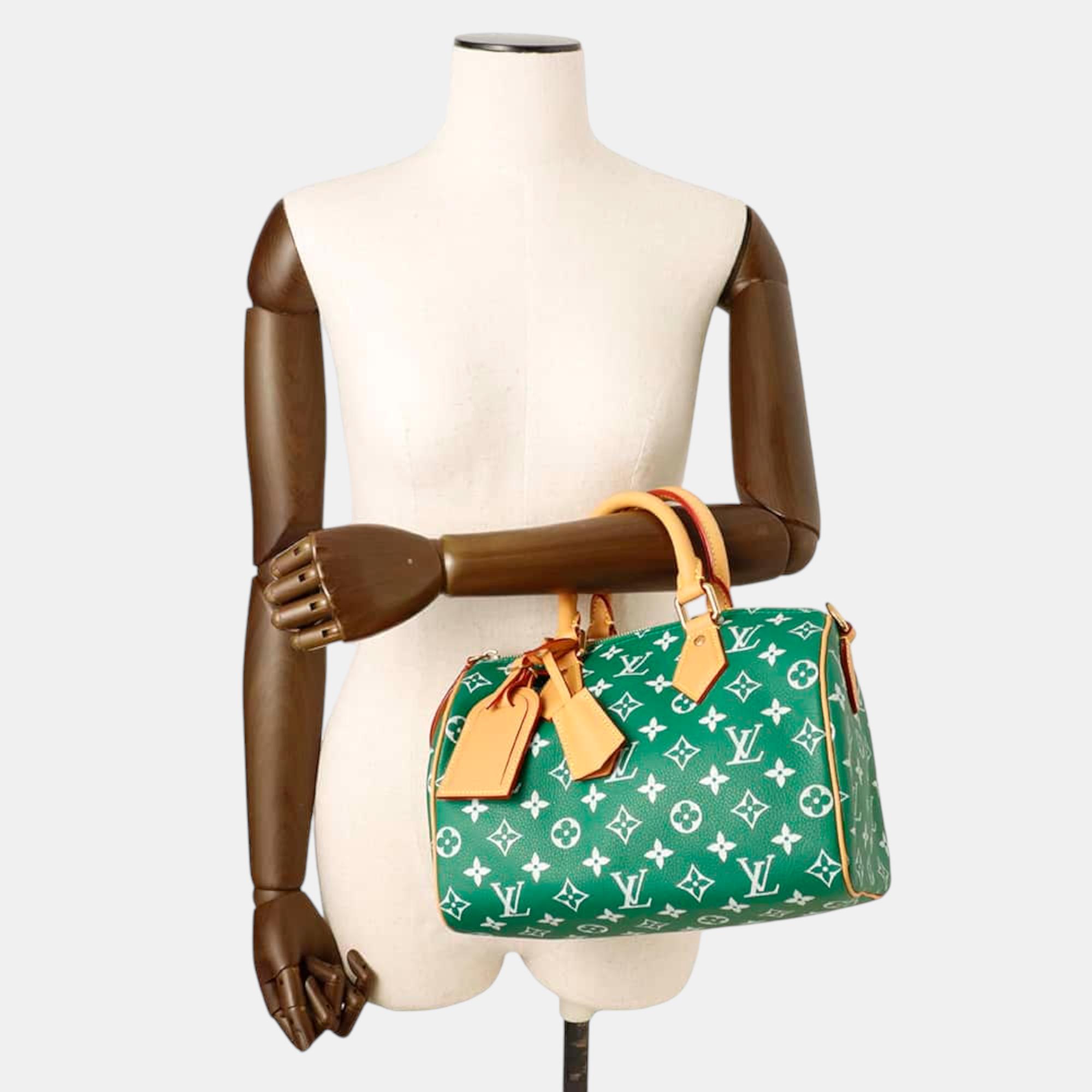 Louis Vuitton Vert Calf Leather Speedy P9 Bandouliere Size 25