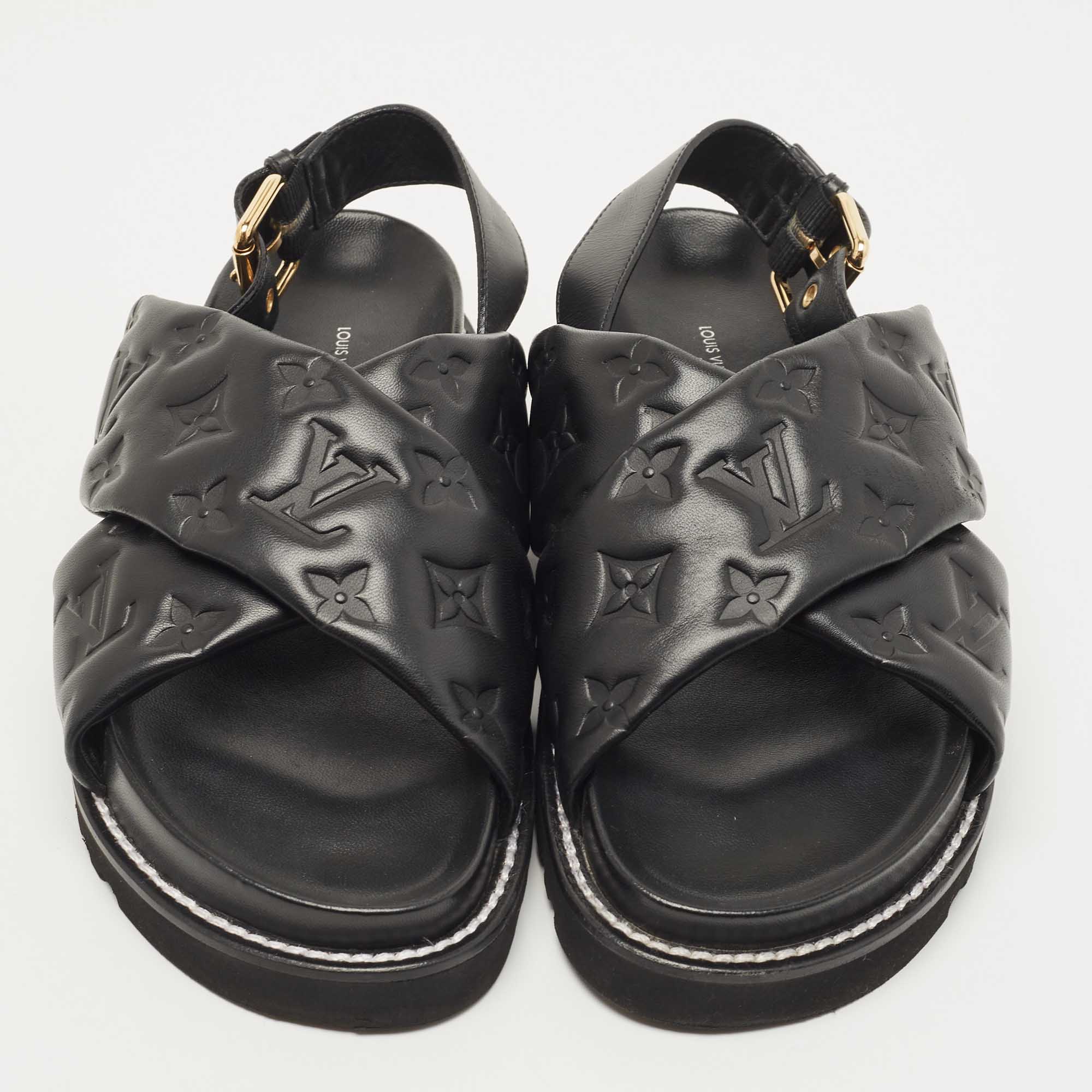 Louis Vuitton Black Monogram Embossed Leather Paseo Flat Sandals Size 39