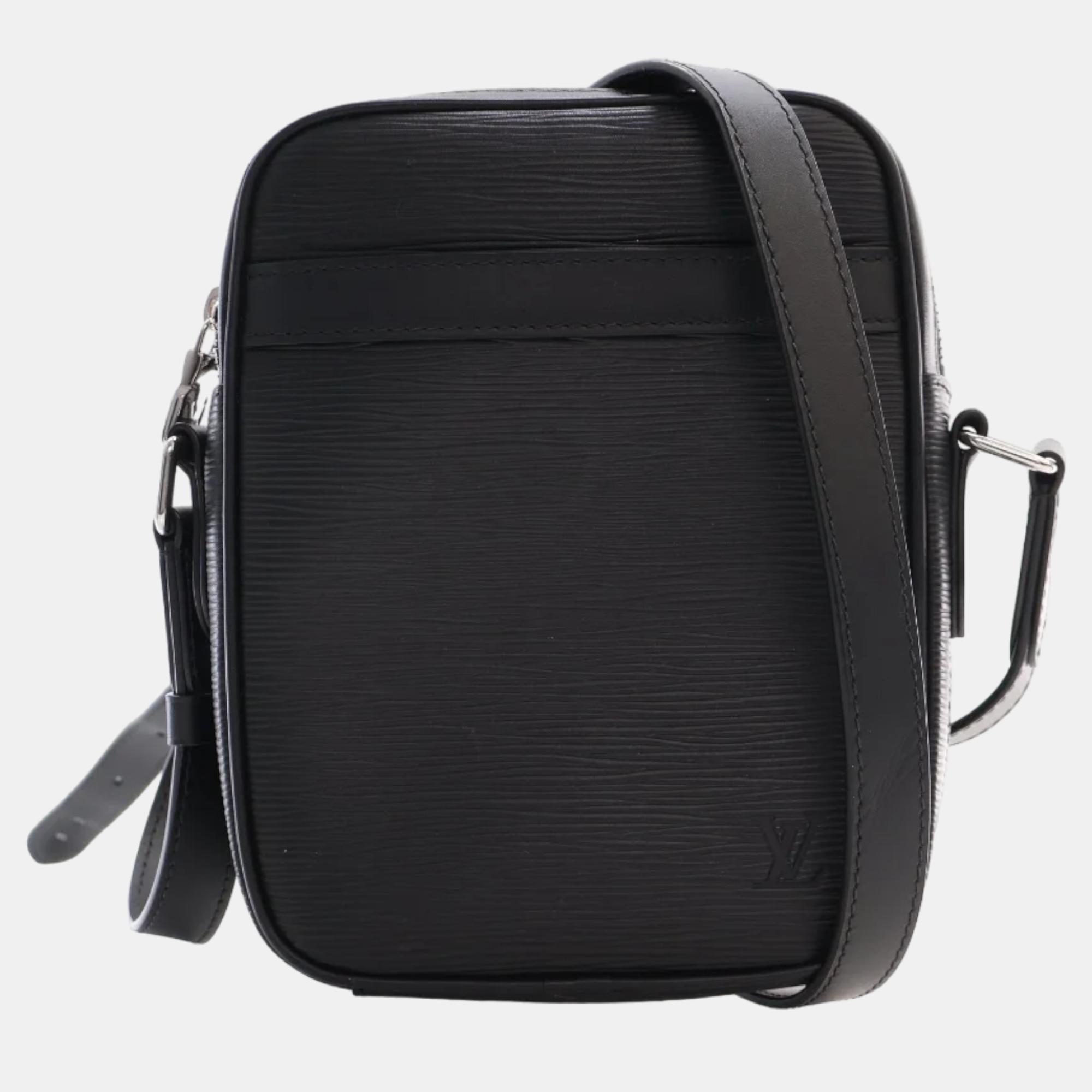 Louis vuitton black epi leather danube shoulder bag