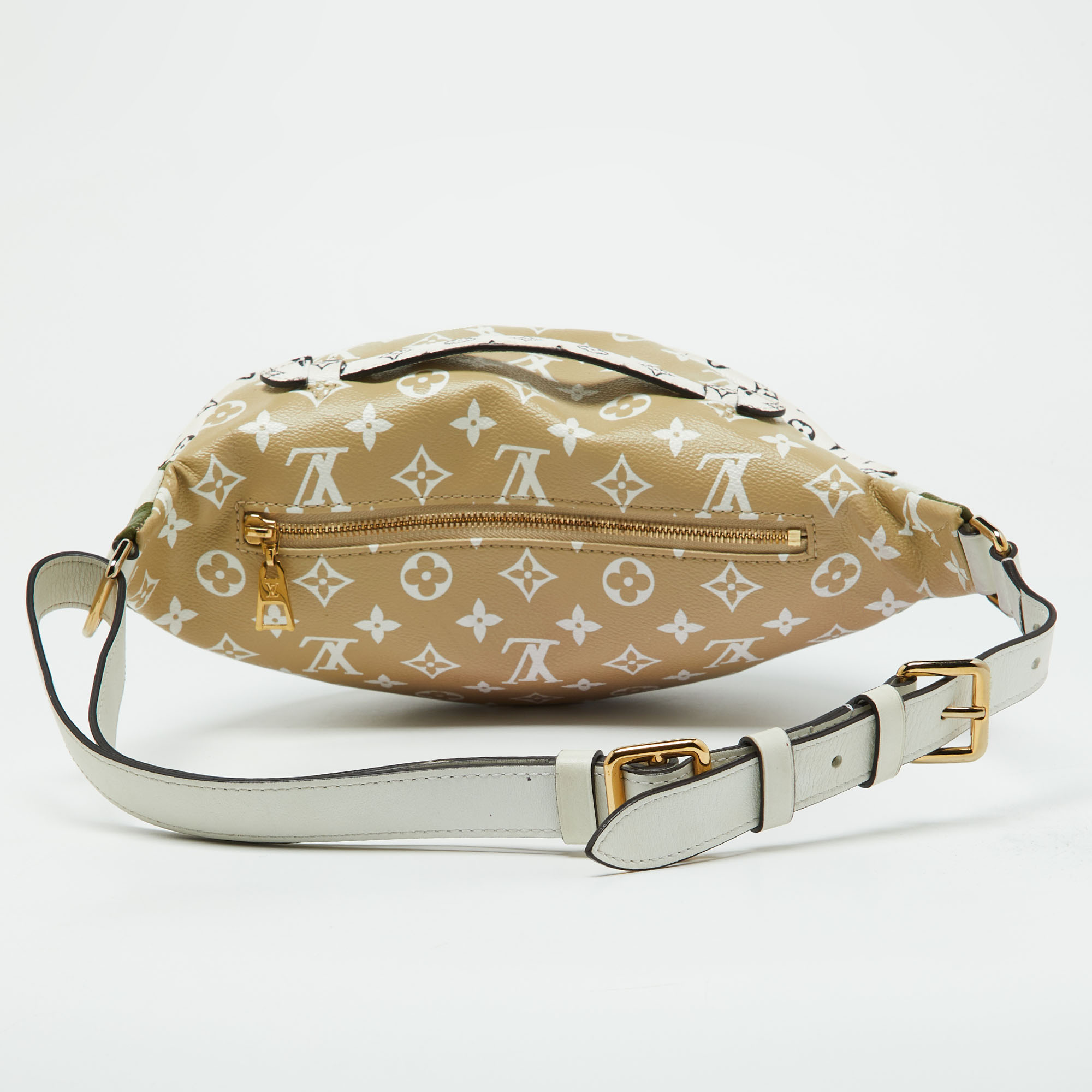 Louis Vuitton Khaki/Beige Monogram Giant Canvas Bumbag