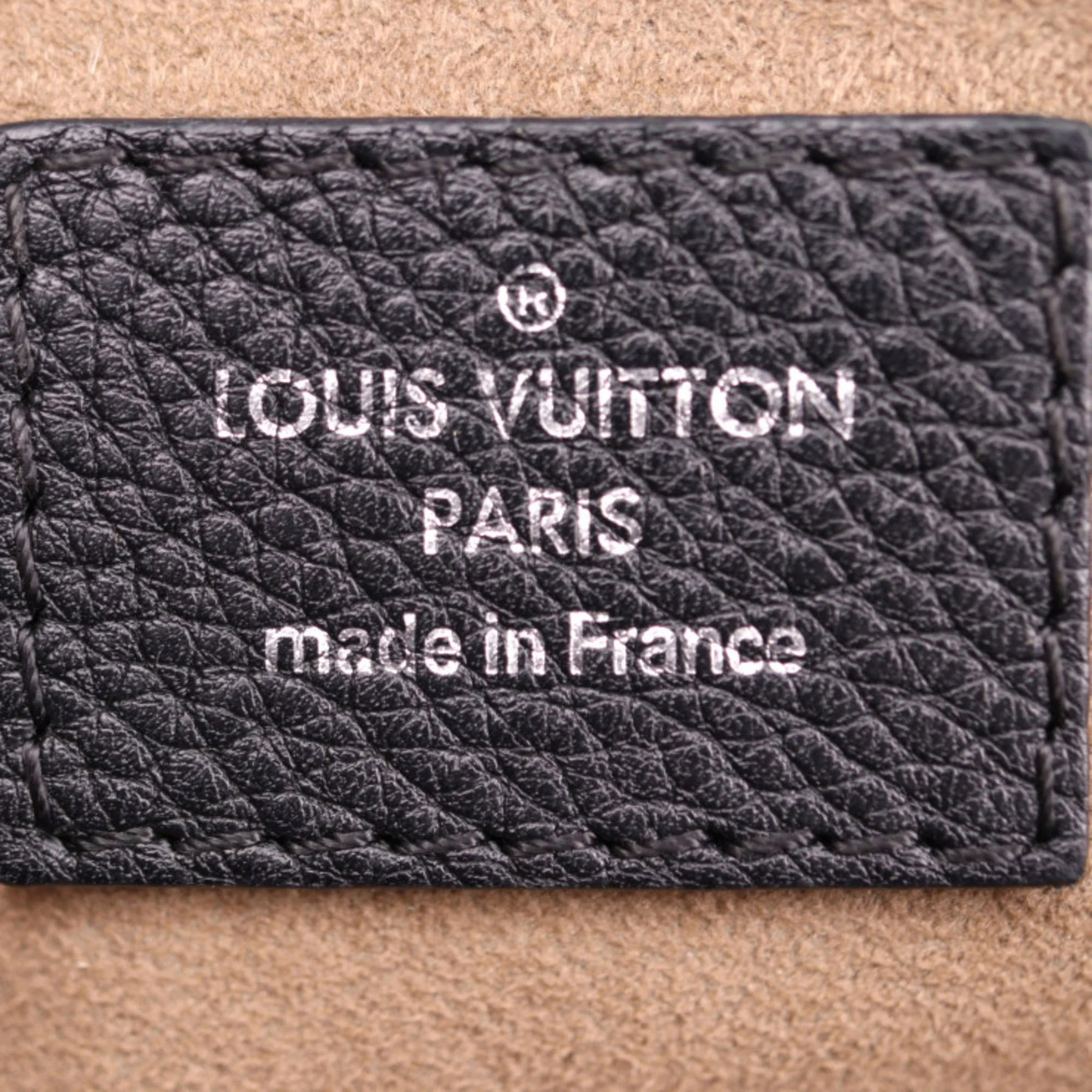 Louis Vuitton Black Mahina Leather Sevres Shoulder Bag