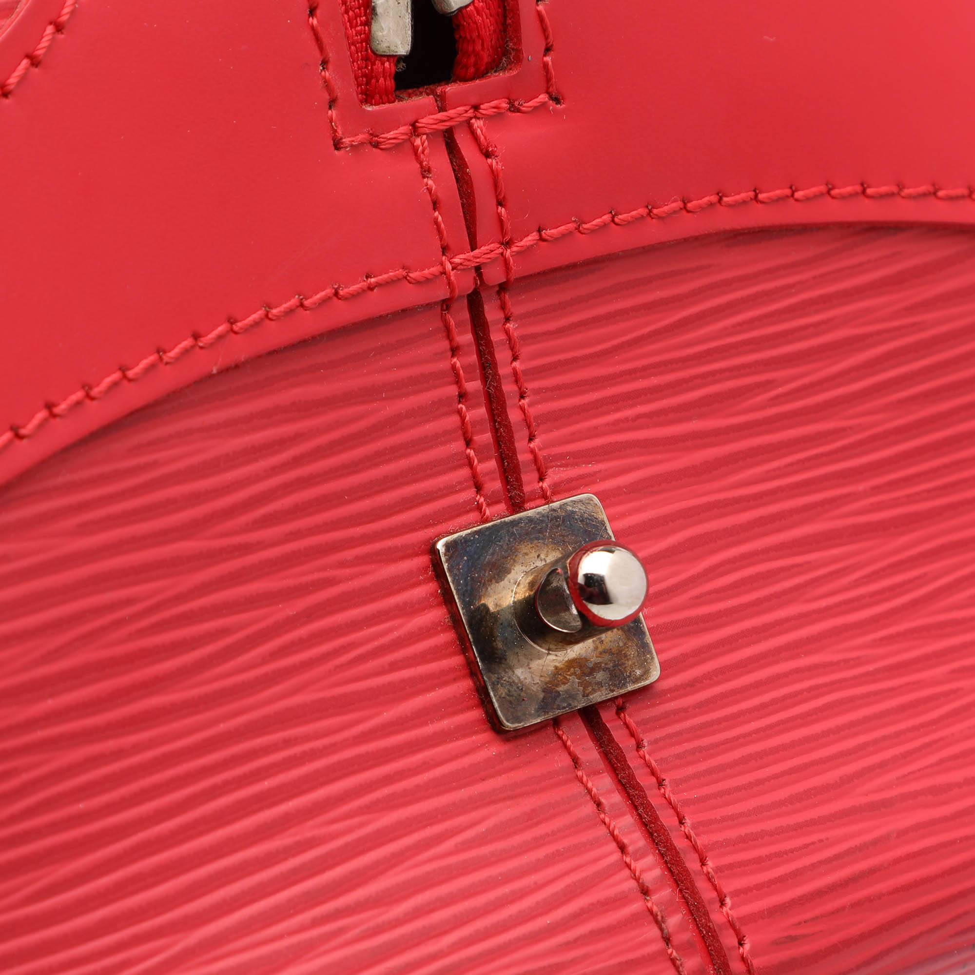 Louis Vuitton Rouge Epi Leather Montaigne PM Bag