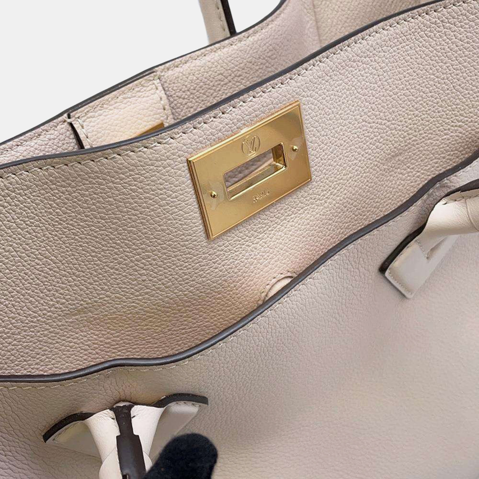 Louis Vuitton Beige Mahina On My Side Satchel Bag