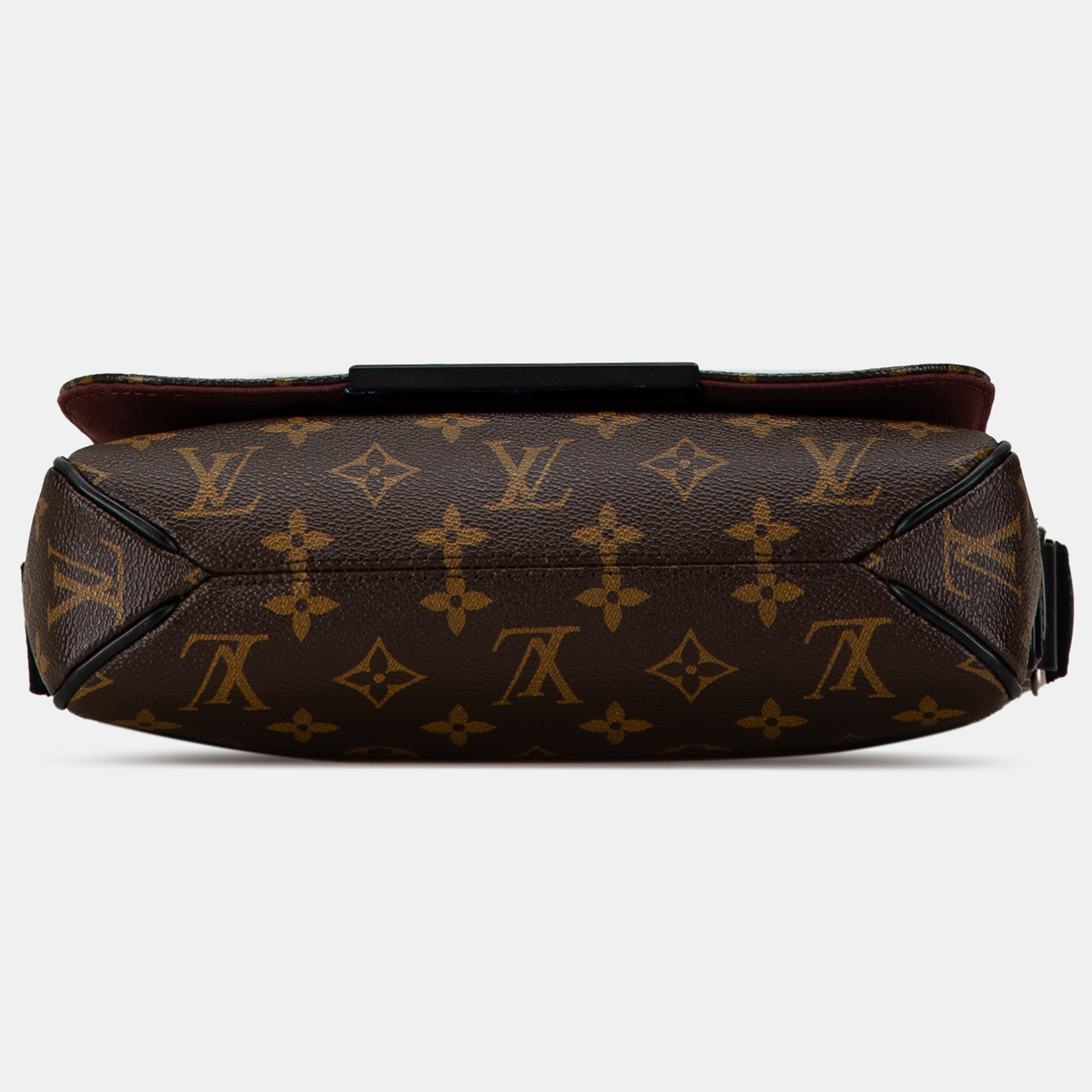 Louis Vuitton Monogram Macassar District PM Bag