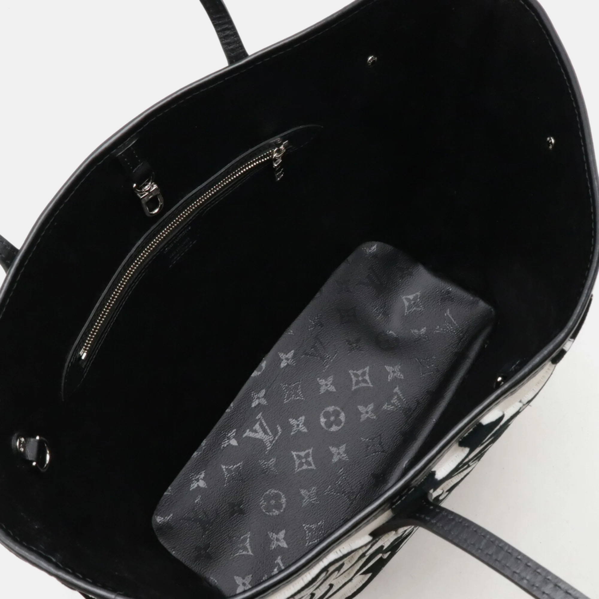 Louis Vuitton Black White Neverfull MM Tote Bag