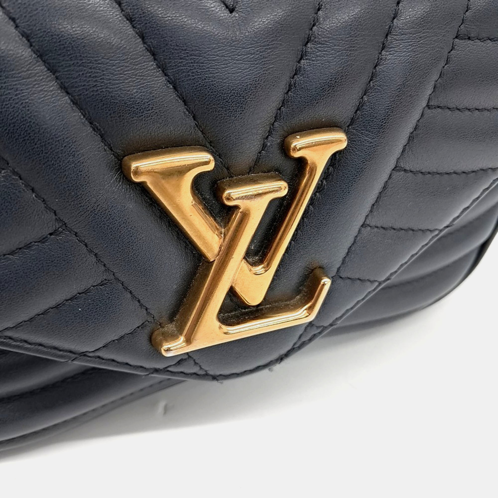 Louis Vuitton New Wave Chain Bag PM